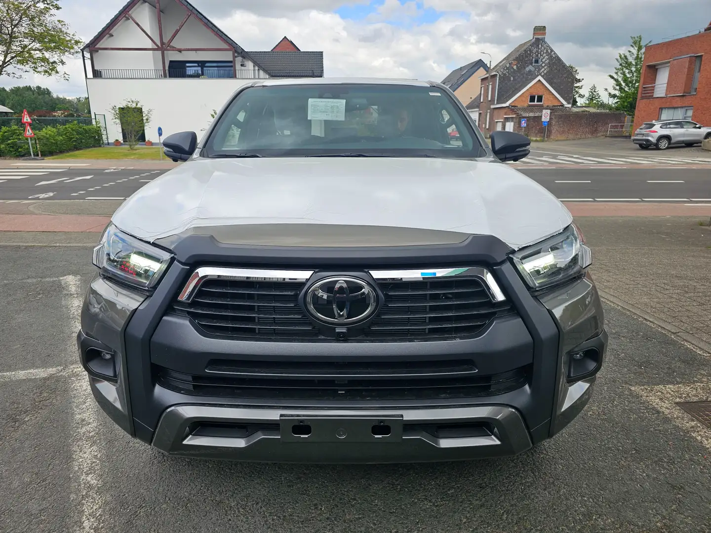 Toyota Hilux 2.8 D4D INVINCIBLE double Cabin EXPORT OUT EU Bronze - 1
