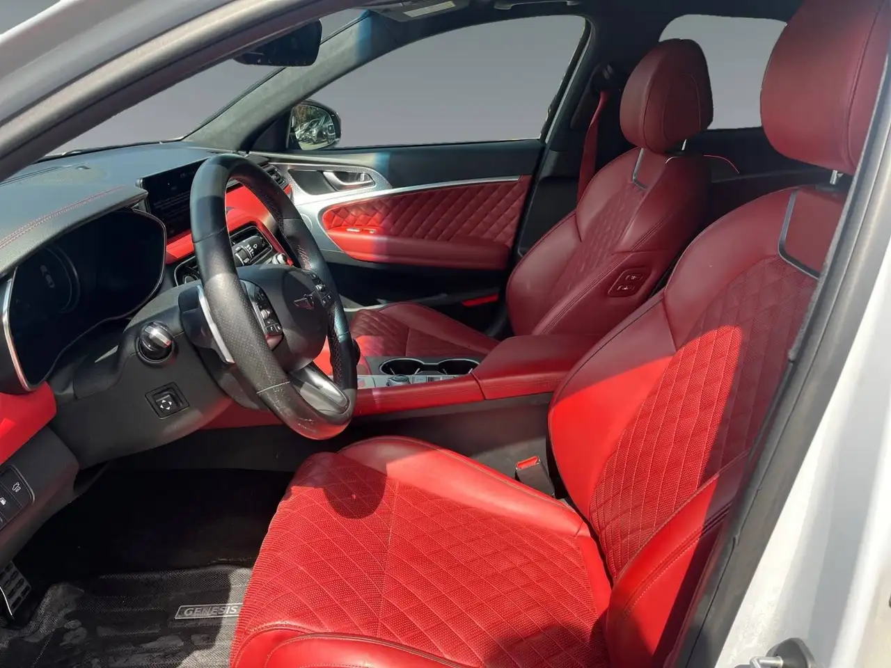 Genesis G70 снимка Genesis G70