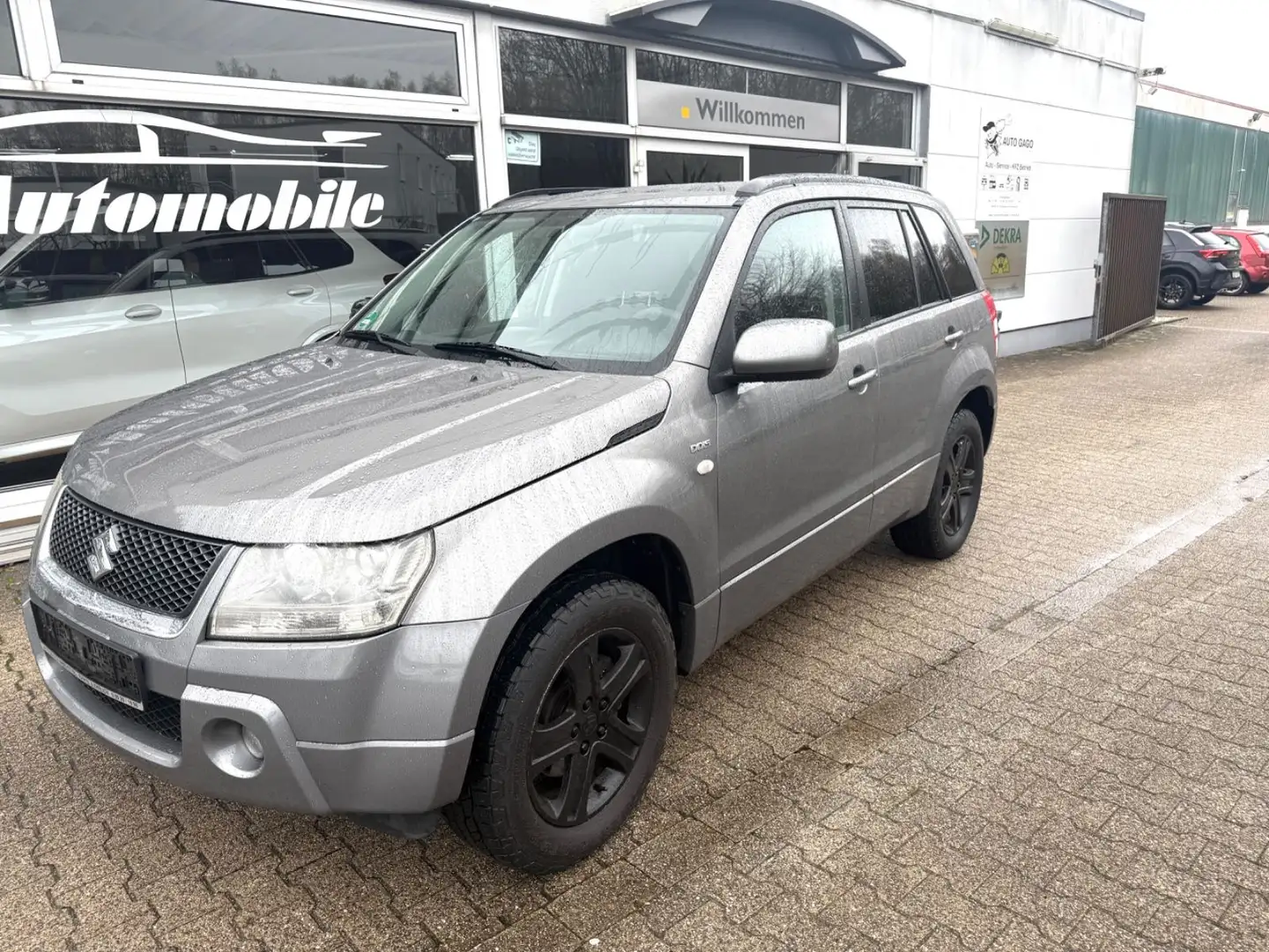Suzuki Grand Vitara 1.9 4X4 Gris - 1