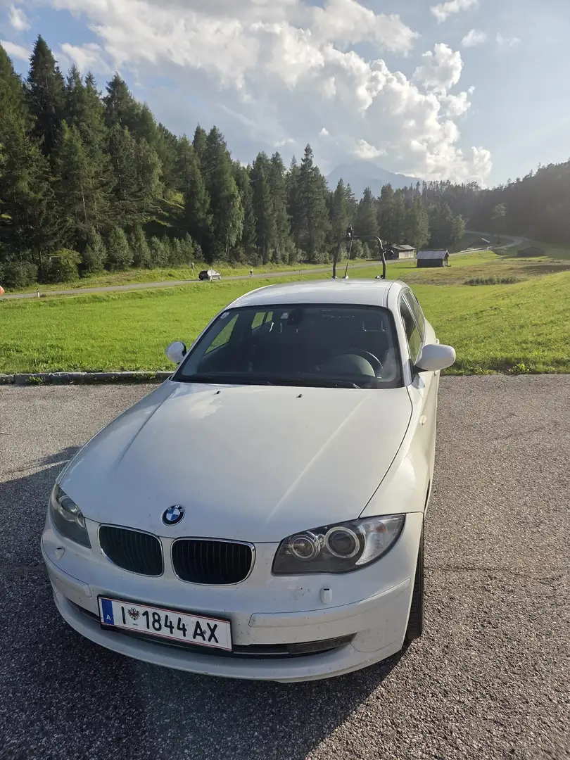 BMW 118 118d Weiß - 1