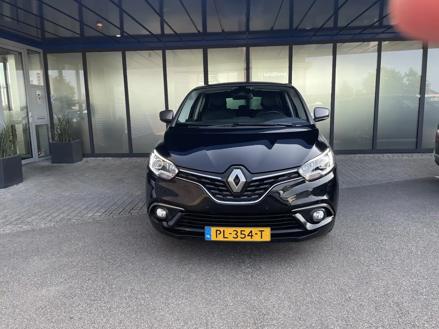 Renault Scenic 1.2 TCe Intens | nieuw binnen | winterbandset Schwarz - 2