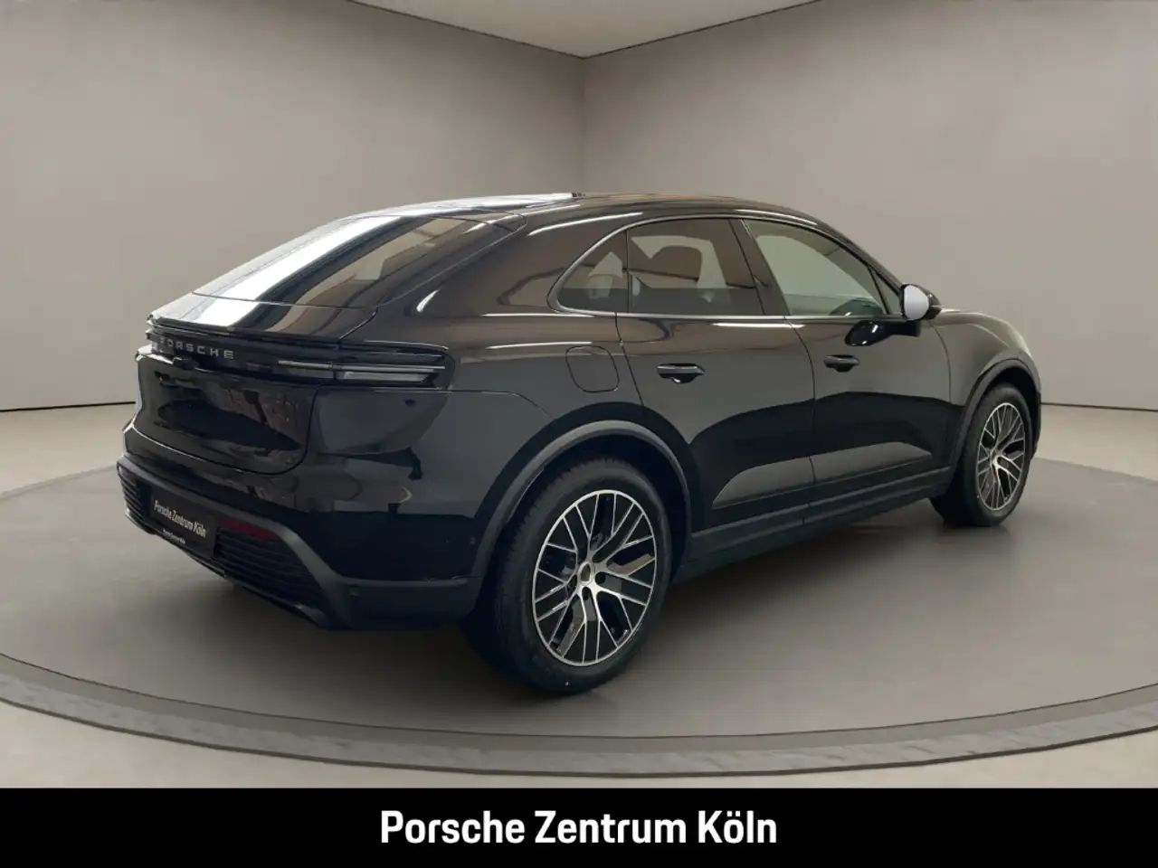 Porsche Macan 4 Surround-View BOSE Luftfederung 21-Zoll 5
