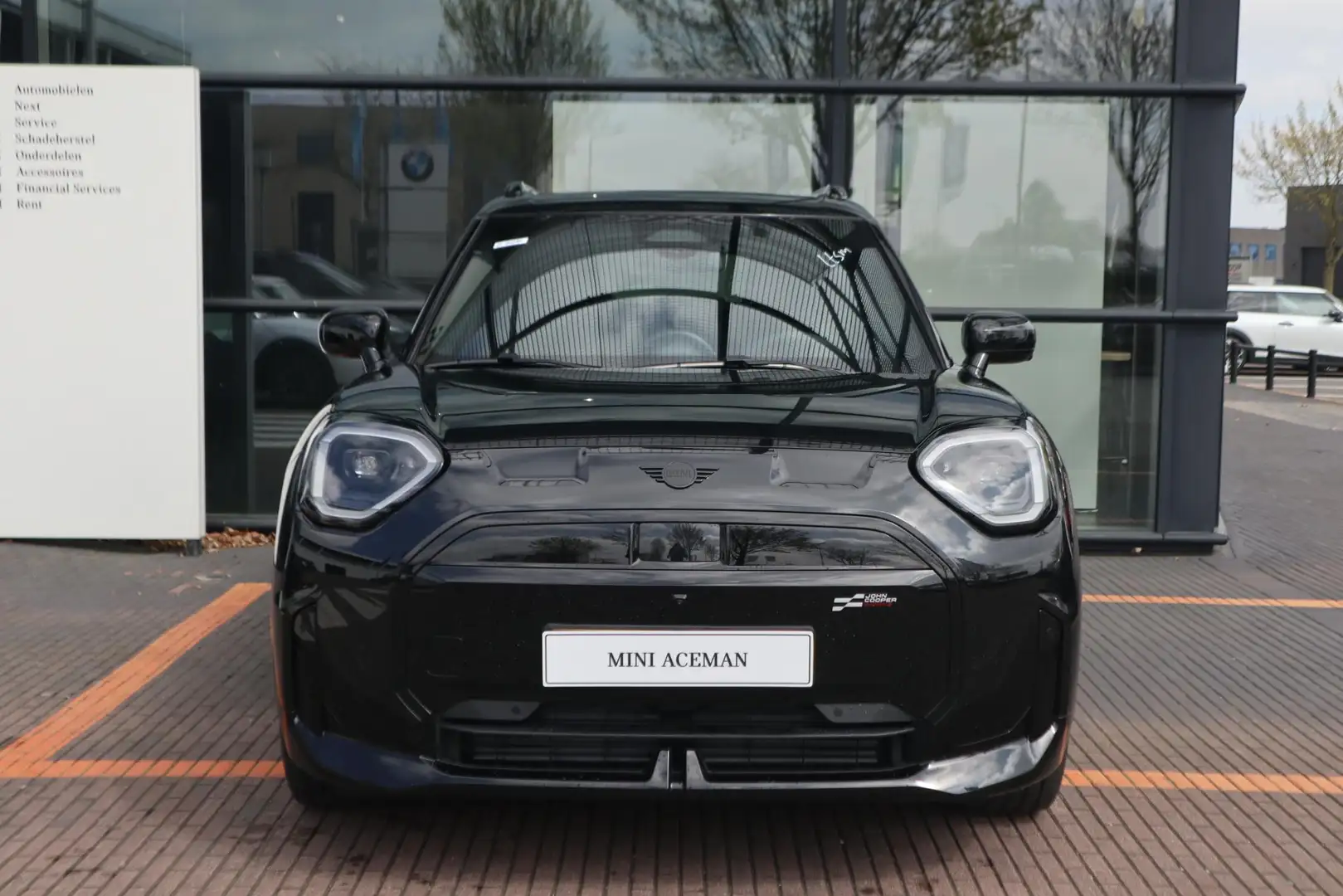 MINI Aceman E / John Cooper Works Trim + Pakket M Чорний - 2