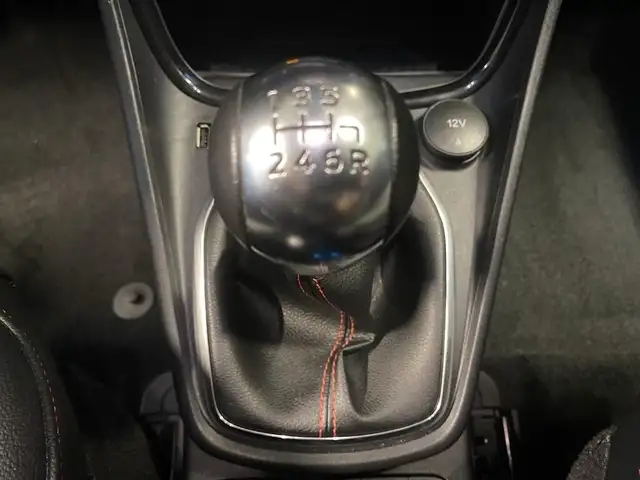 Ford Puma view 12