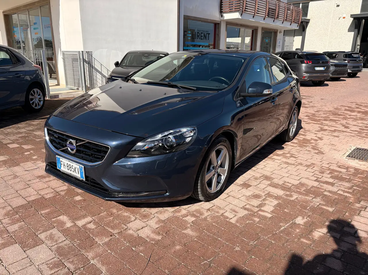 Volvo V40
