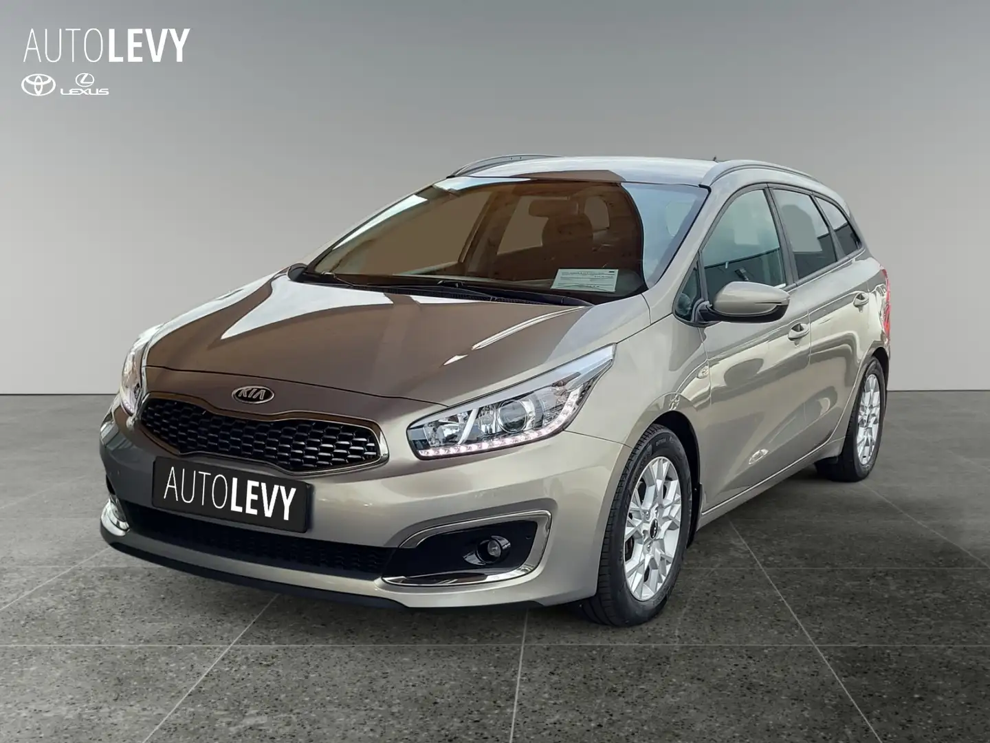 Kia Ceed / cee'd Ceed 1.0 T-GDI SW Edition *KLIMA*LM*SHZ*ZV* Бежевий - 2