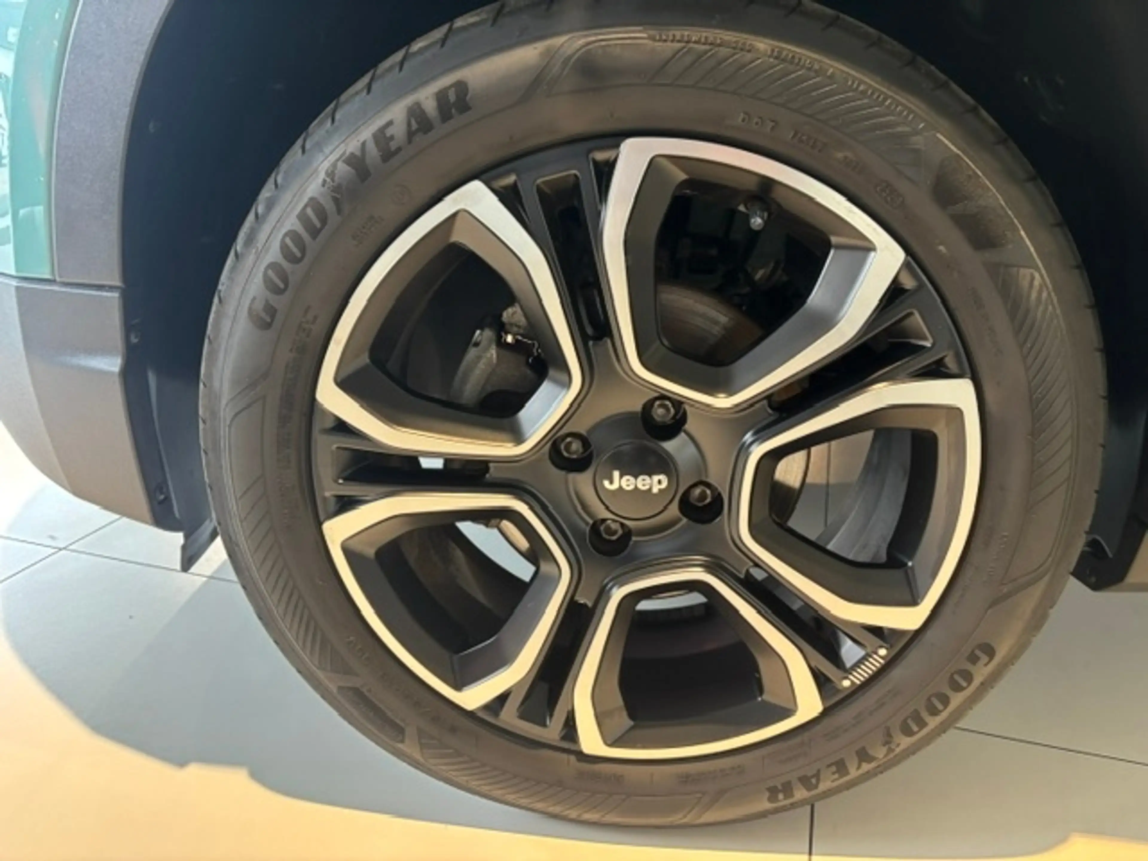 Jeep Avenger Altitude — photo 10