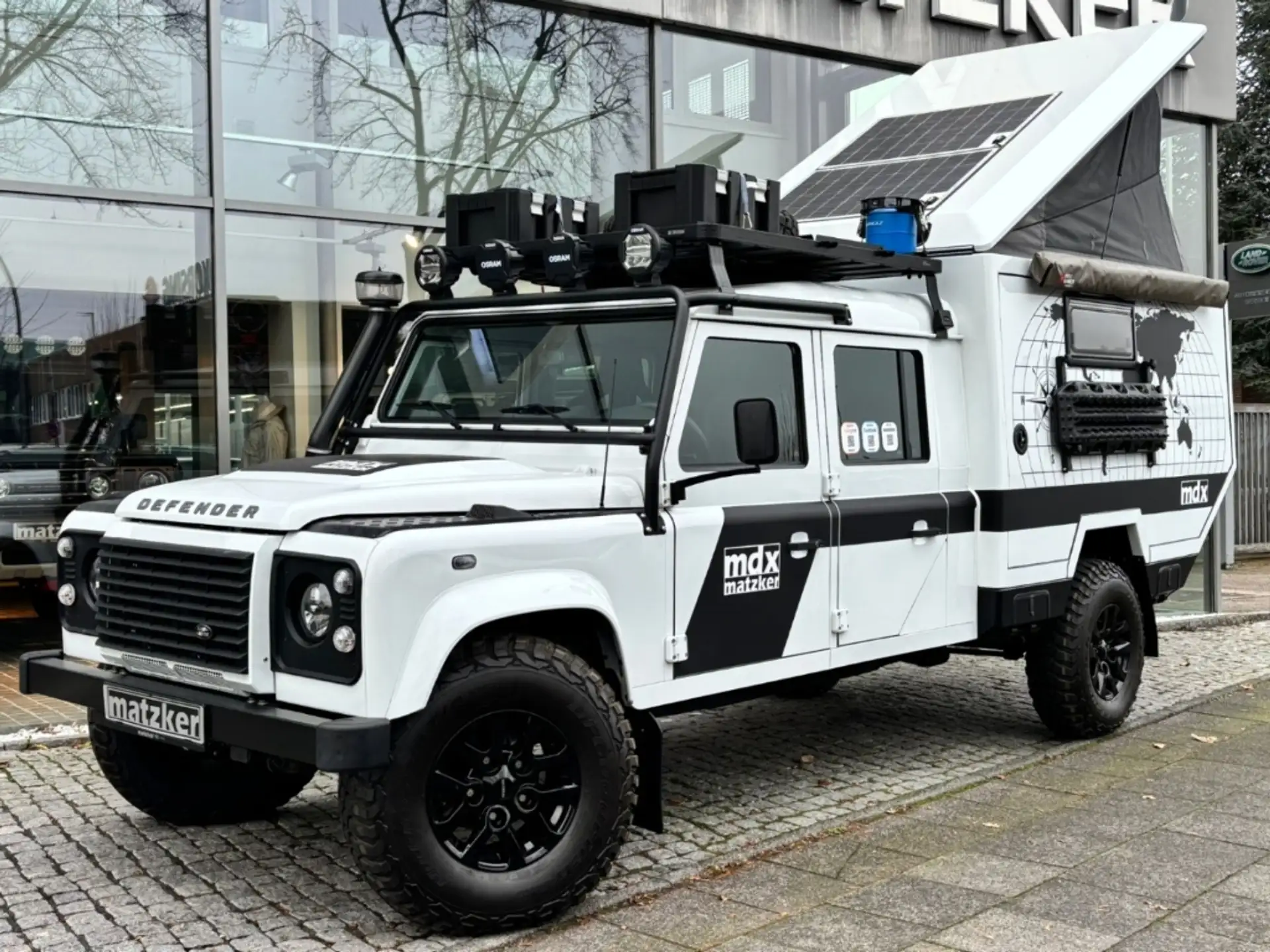 랜드로버 Defender DPF 2016 흰색 사진 2