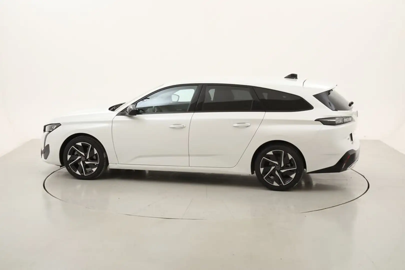 Peugeot 308 SW Allure Pack 1.5 Diesel 131CV Weiß - 2