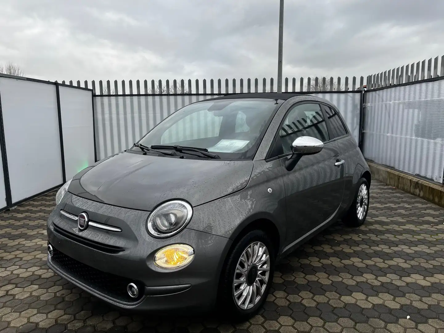 Fiat 500C 1.0 hybrid Dolcevita 70cv Grigio - 1