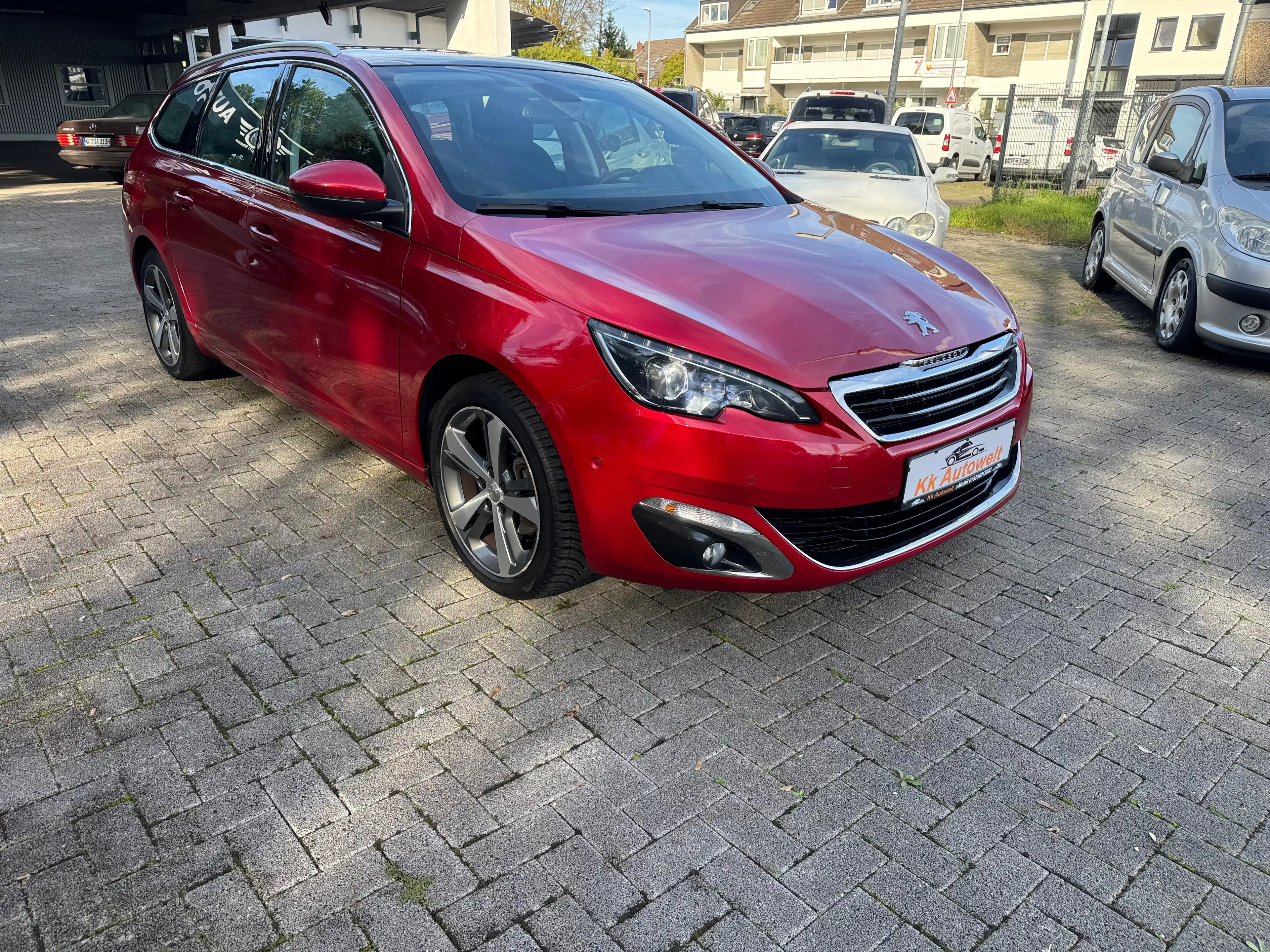 Peugeot 308 Allure, Lückenlos Scheckheft gepflegt bei Peugeot