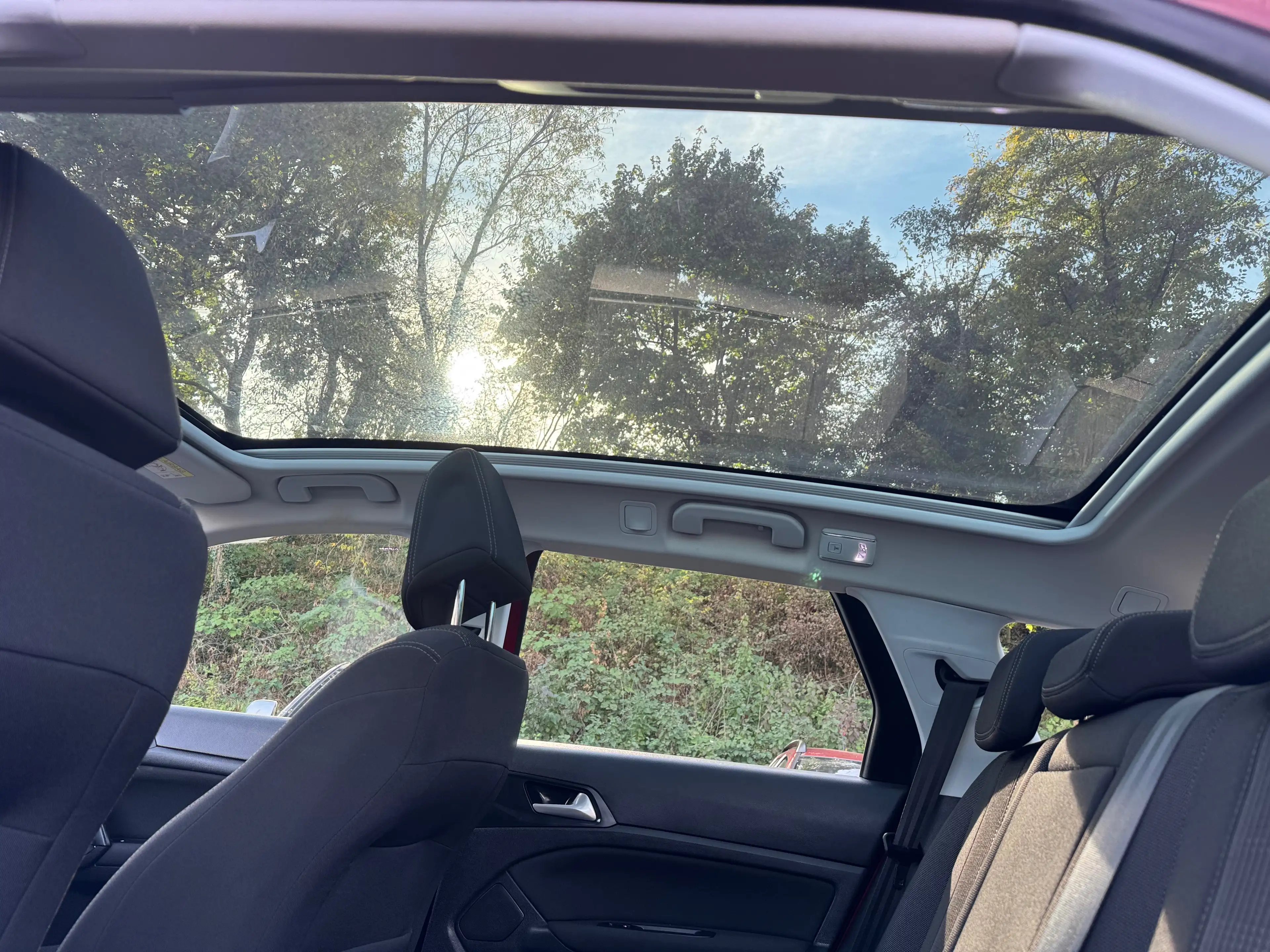 Peugeot 308 Allure, Lückenlos Scheckheft gepflegt bei Peugeot — photo 6