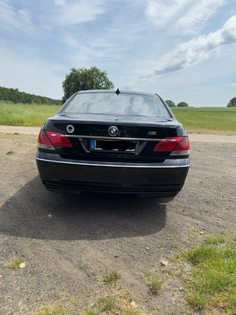 BMW 745 765 Zwart - 2
