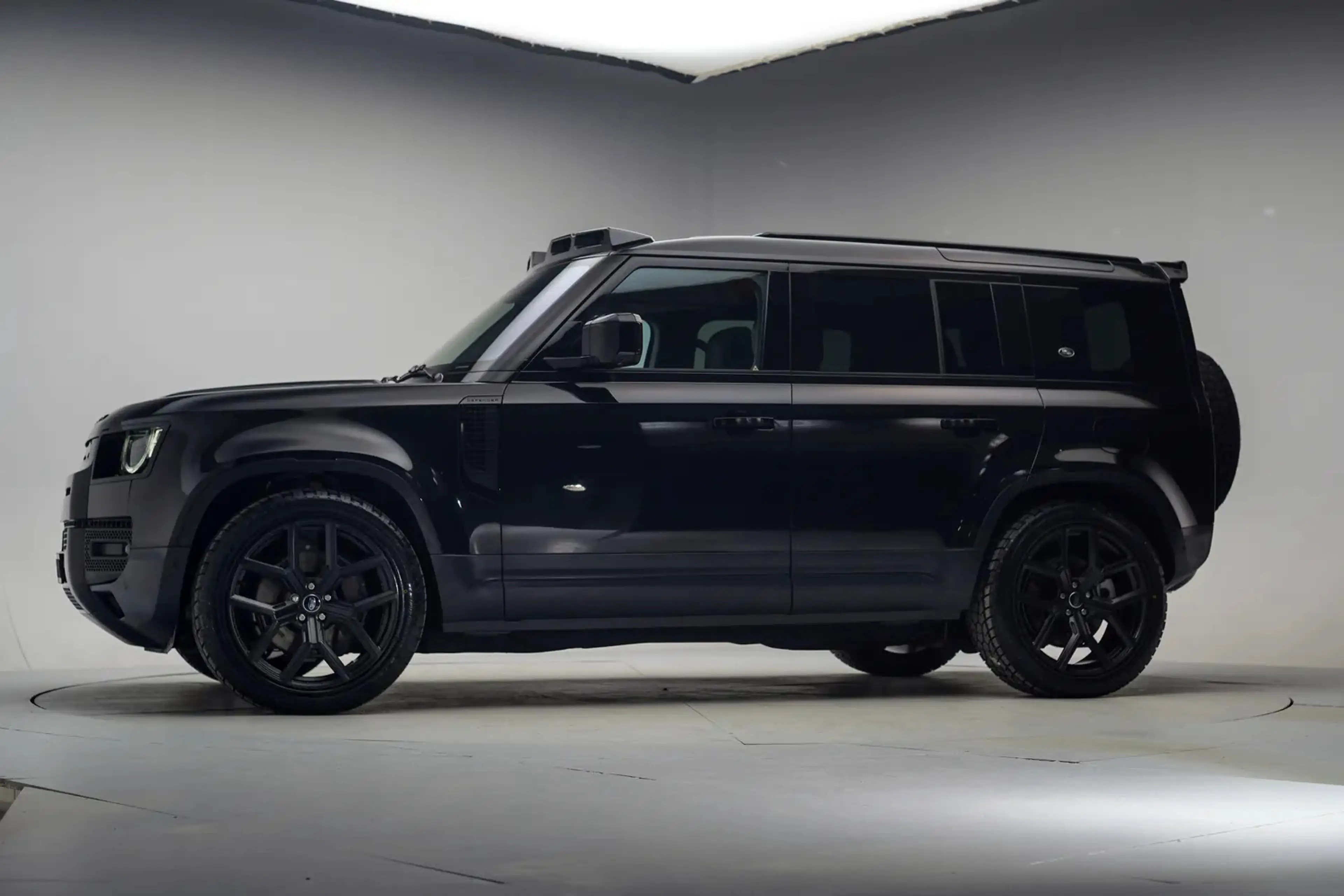Land Rover Defender 2.0 P400e 110 X-Dynamic HSE [ Panorama Meridian Lu — photo 2