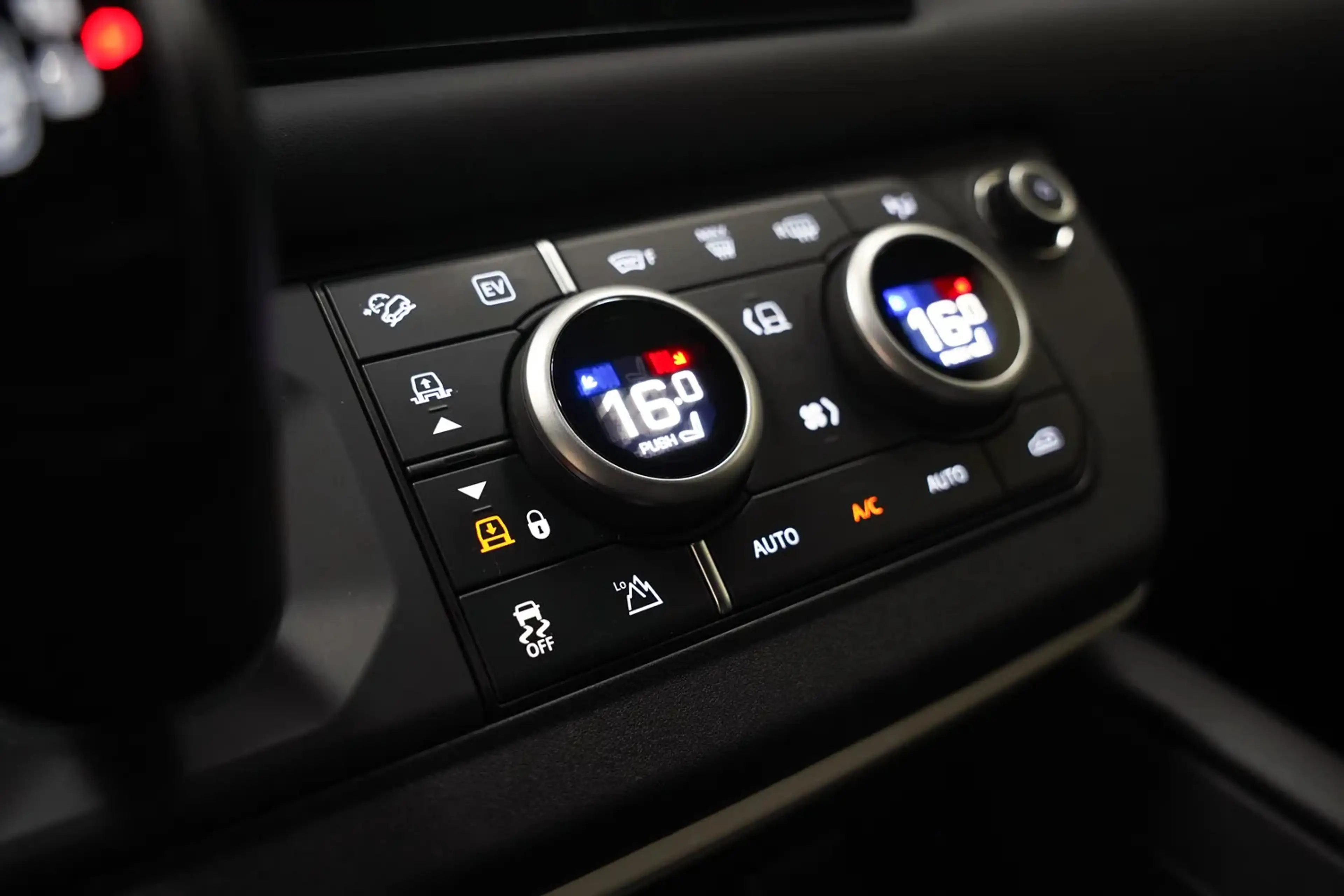 Land Rover Defender 2.0 P400e 110 X-Dynamic HSE [ Panorama Meridian Lu — photo 14
