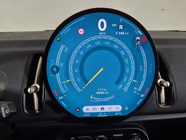 Mini Countryman view 15