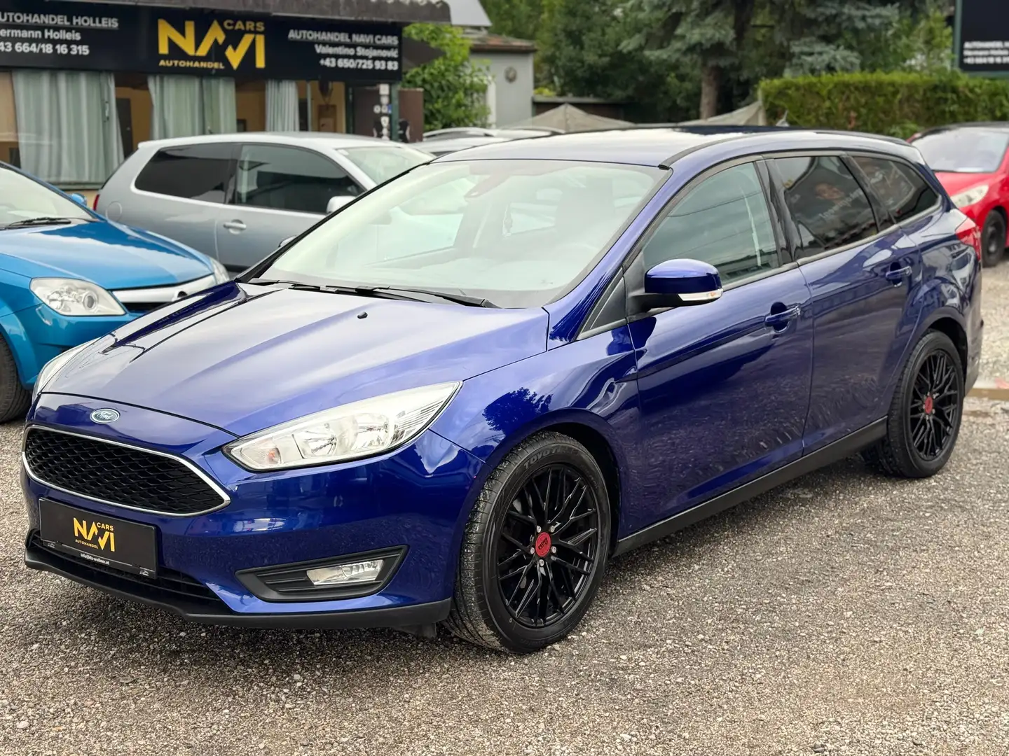 Ford Focus Traveller 1,0 EcoBoost Blau - 2