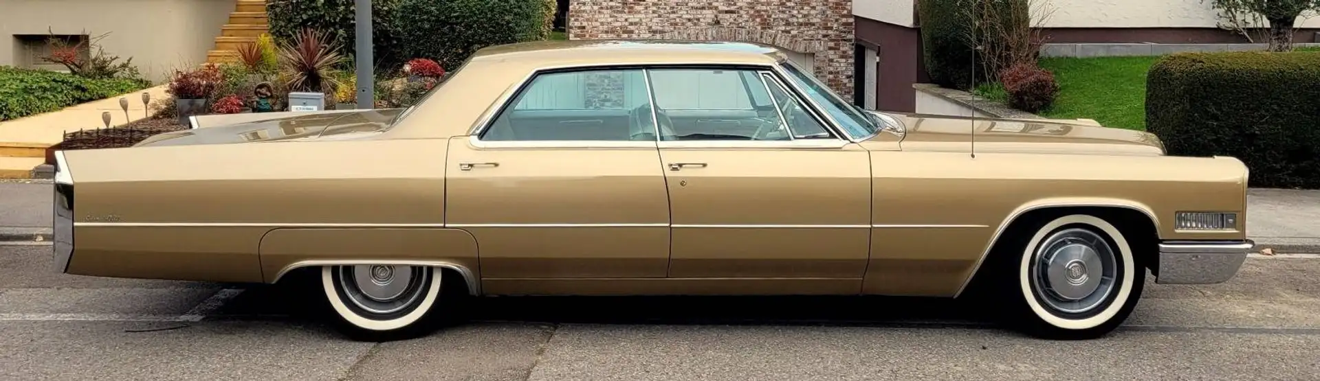 Cadillac Sonstige 4 türer ohne B Säule Gold - 1