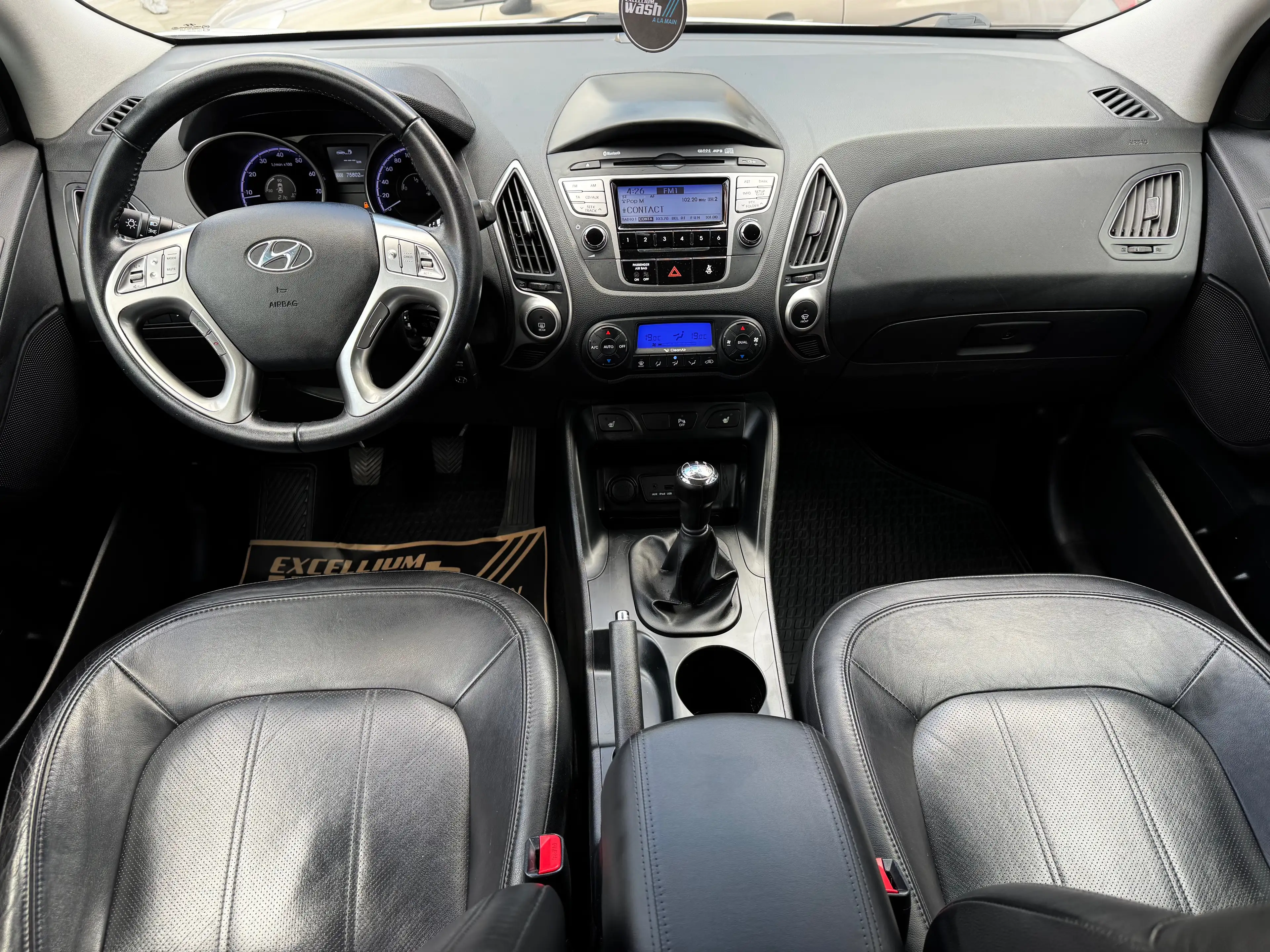 Hyundai iX35 2.0i 2WD Airco Cuir Jante Reglt Vts Carnet Garantie — photo 8