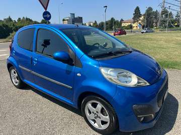 5p 1.0 12v Active CAMBIO AUTOMATICO