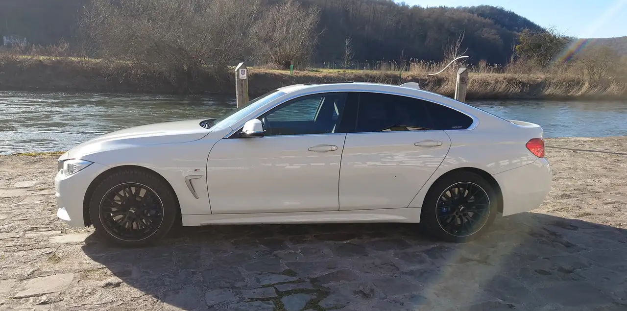 BMW 440