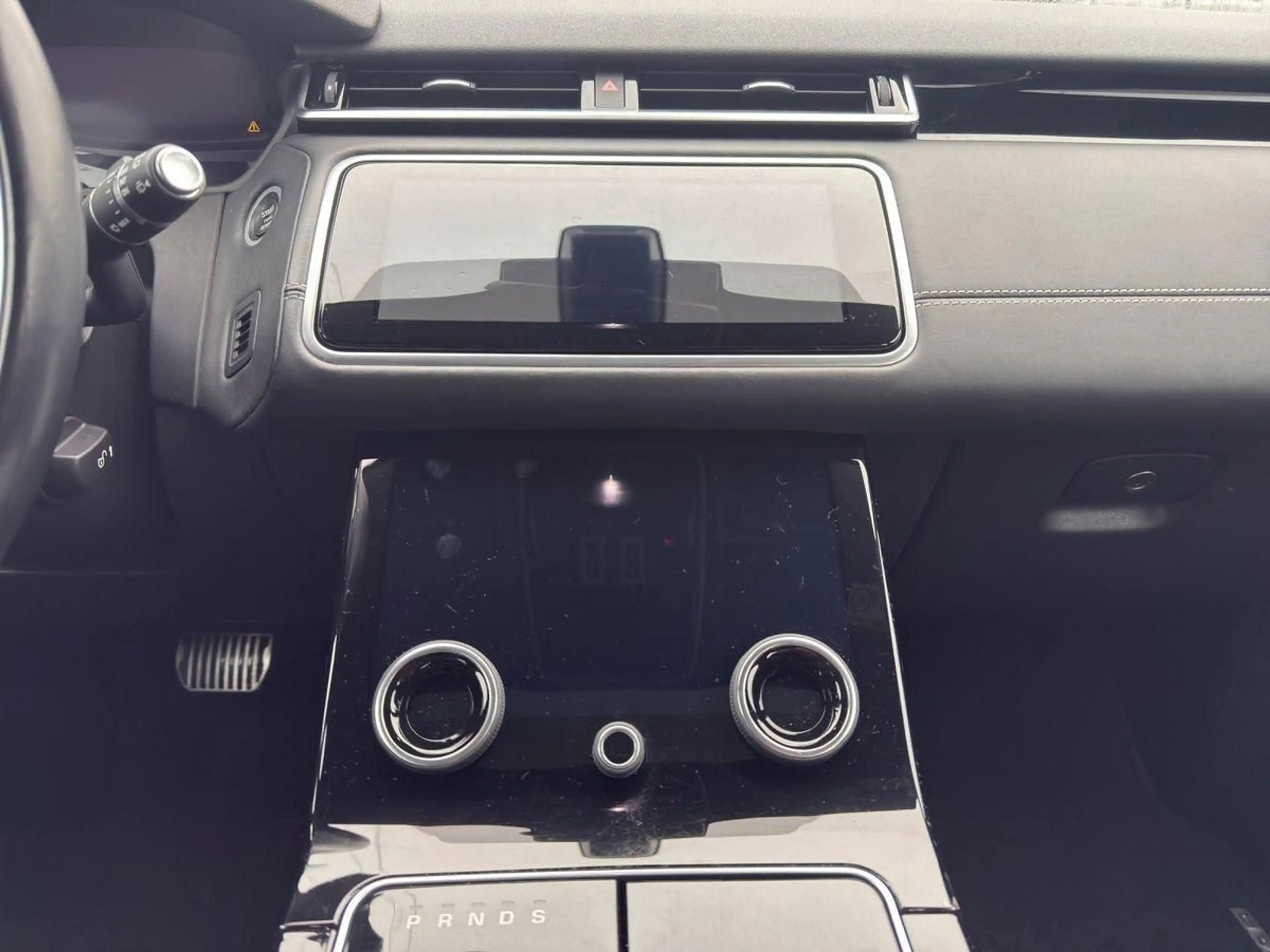 Land Rover Range Rover Velar R-Dynamic 3.0*LED*Navi*ACC* — photo 15