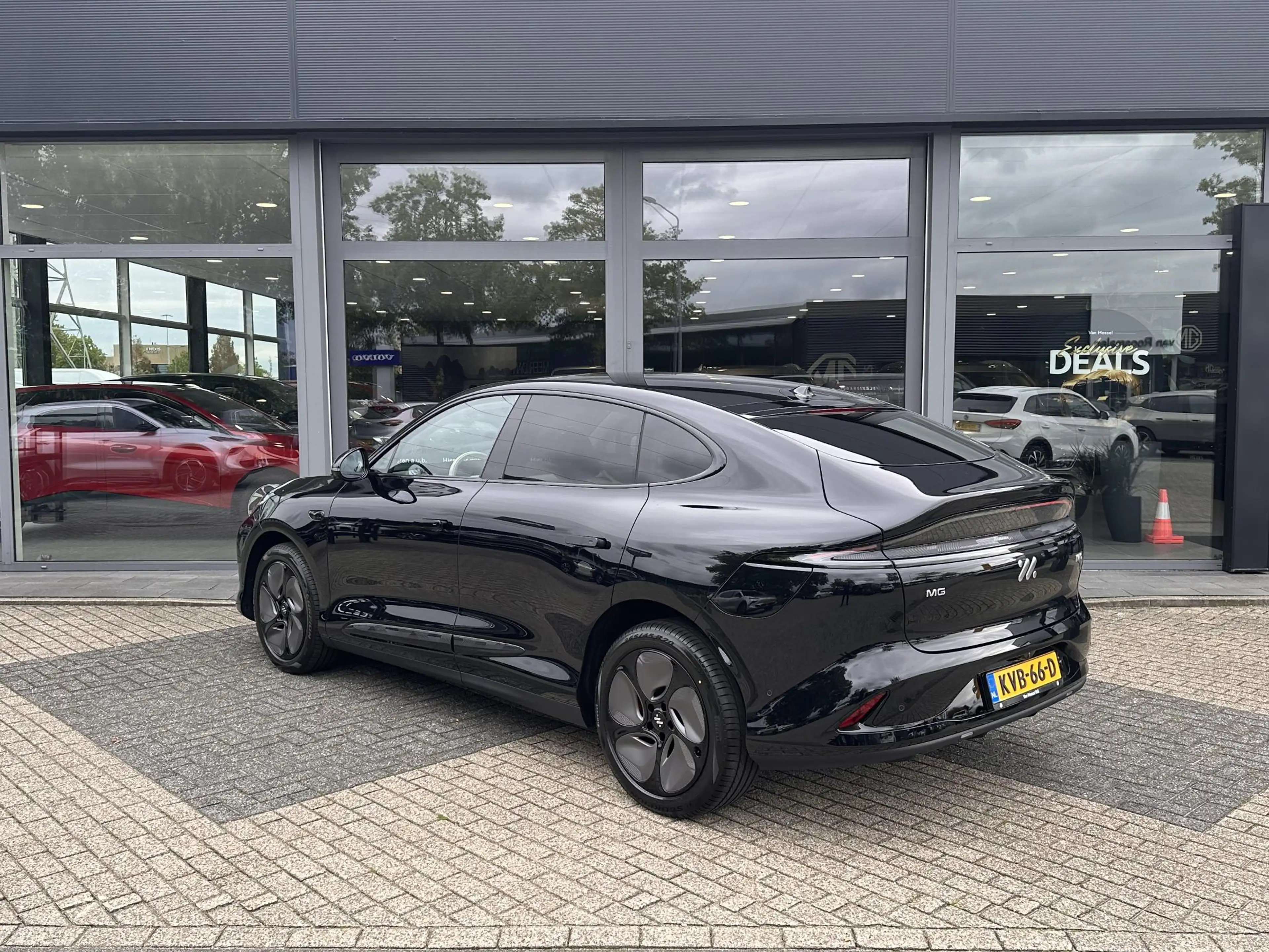 MG IM6 MG 100 Long Range RWD 555km WLTP | 407PK RWD | Ach — photo 10