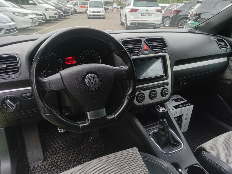 Volkswagen Scirocco Scirocco 2.0 TSI Xenon Standheizung mit SIM-Card — photo 3