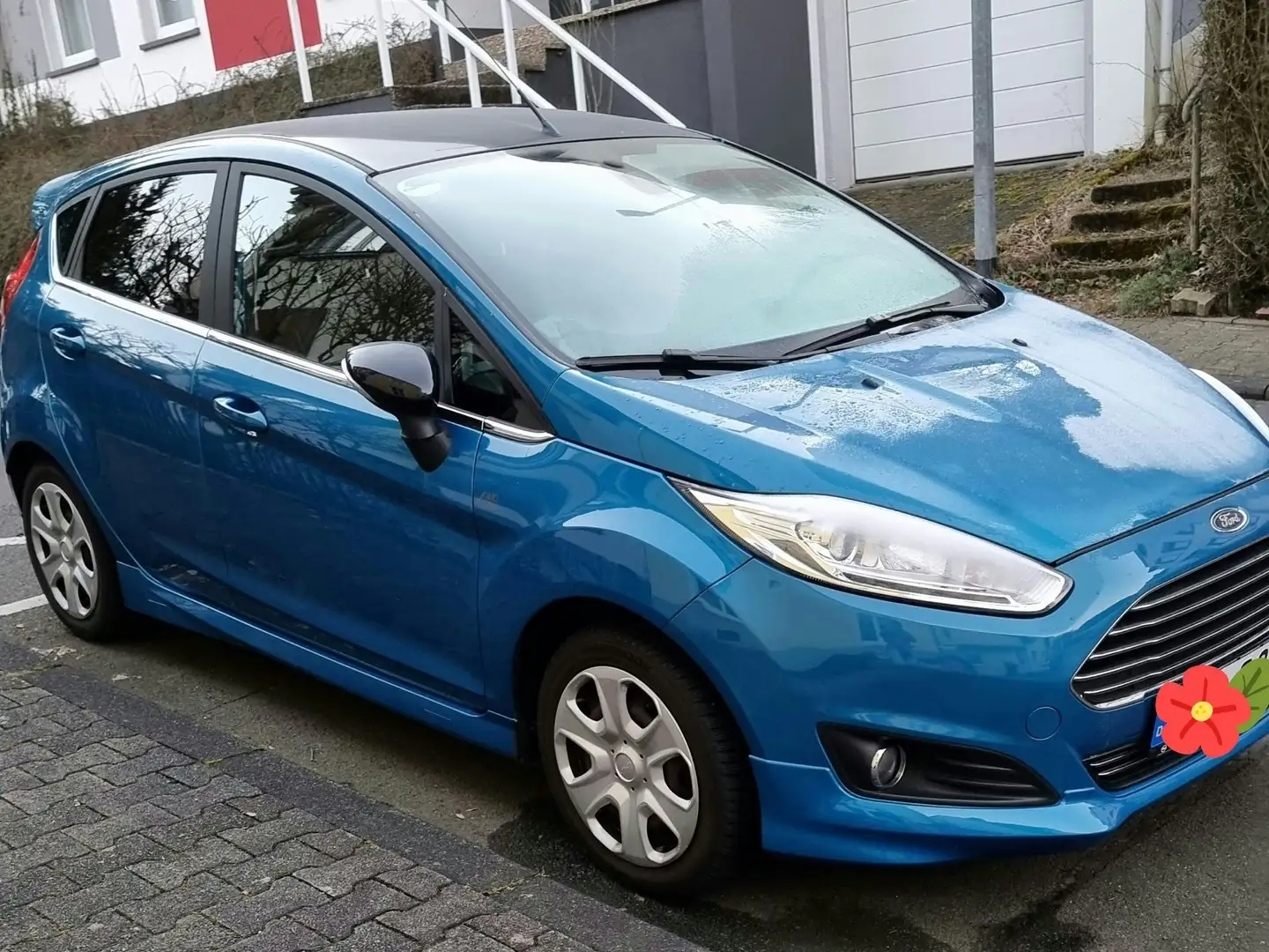 Ford Fiesta Titanium Blau - 2