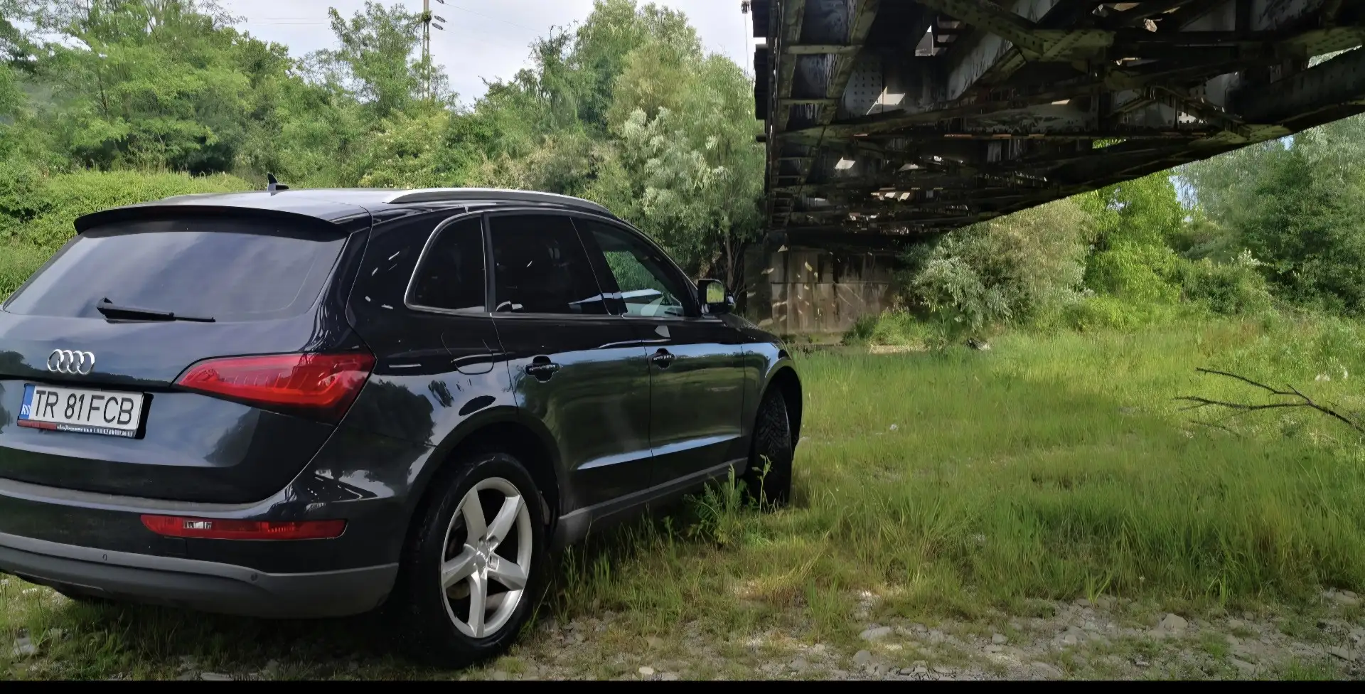 Audi Q5 2.0 TDI quattro S tronic Bleu - 2