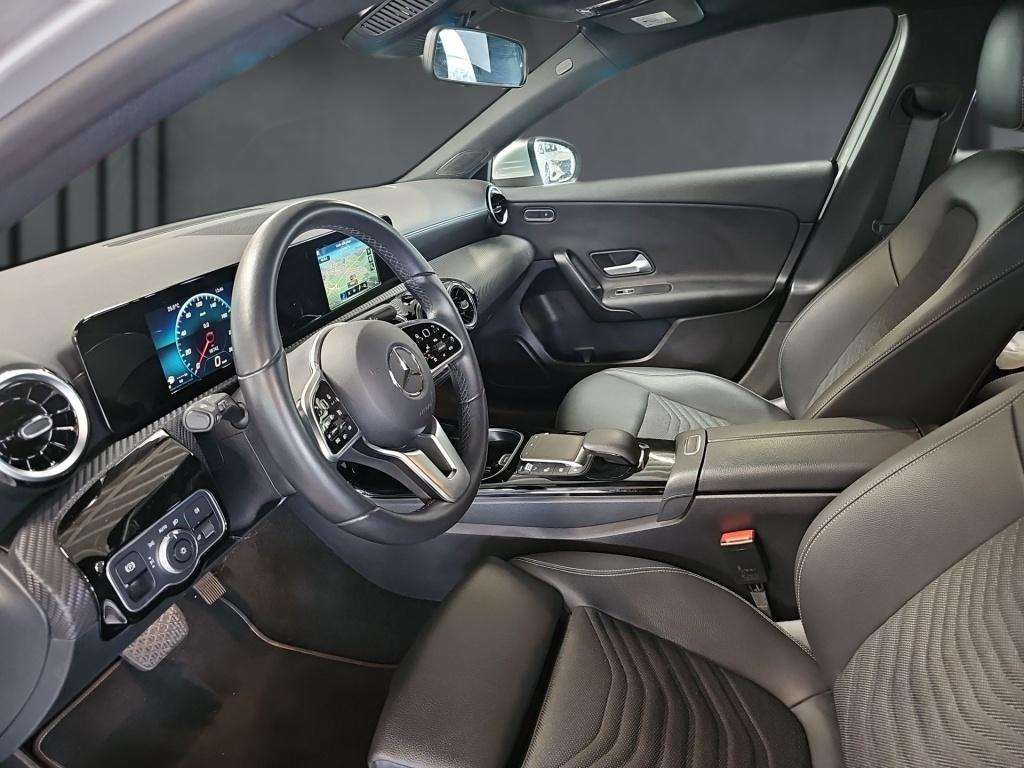 Mercedes-Benz A 200
