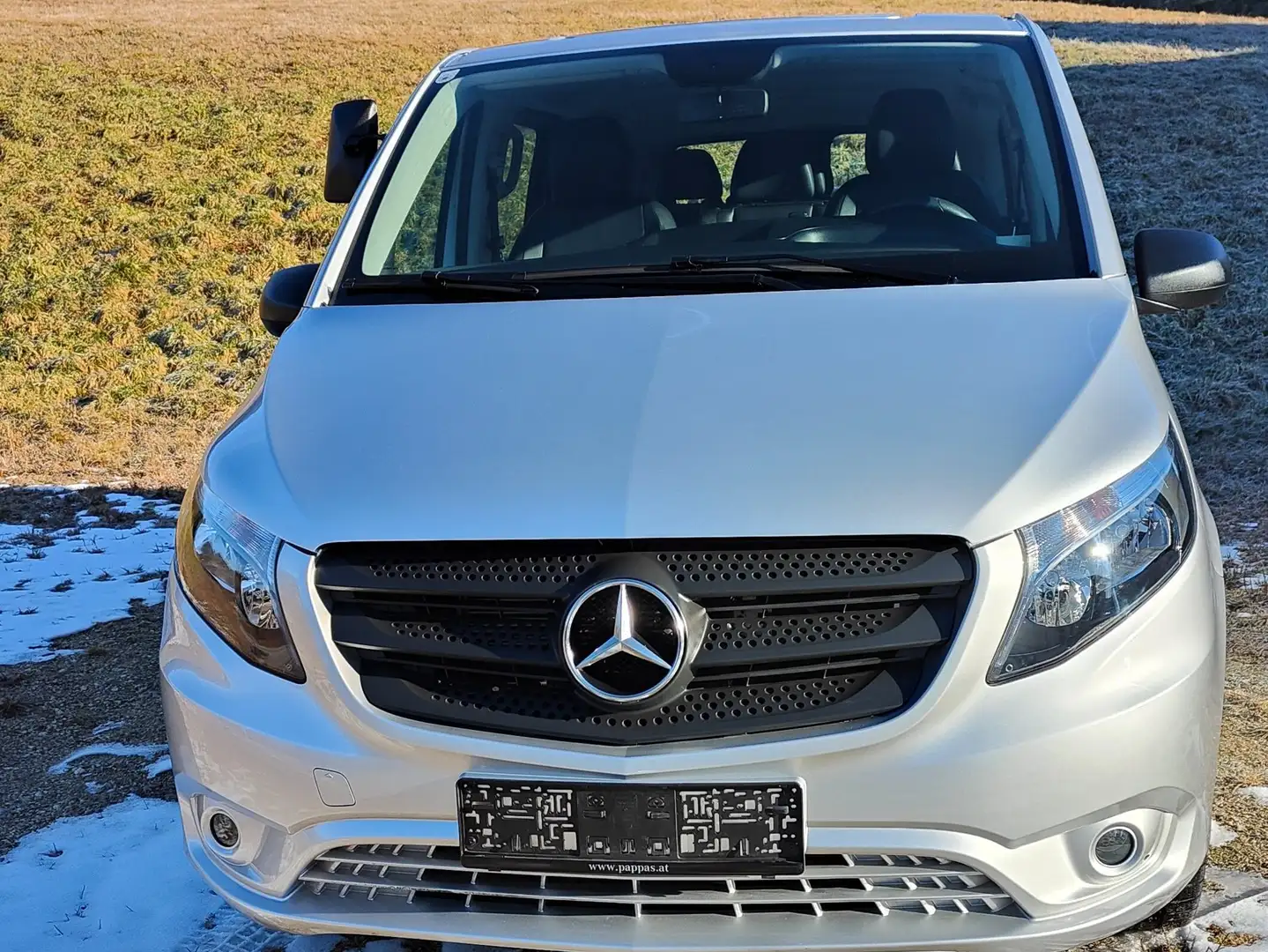 Mercedes-Benz Vito Vito Tourer Pro 114 BlueTEC extralang Aut. Silber - 1