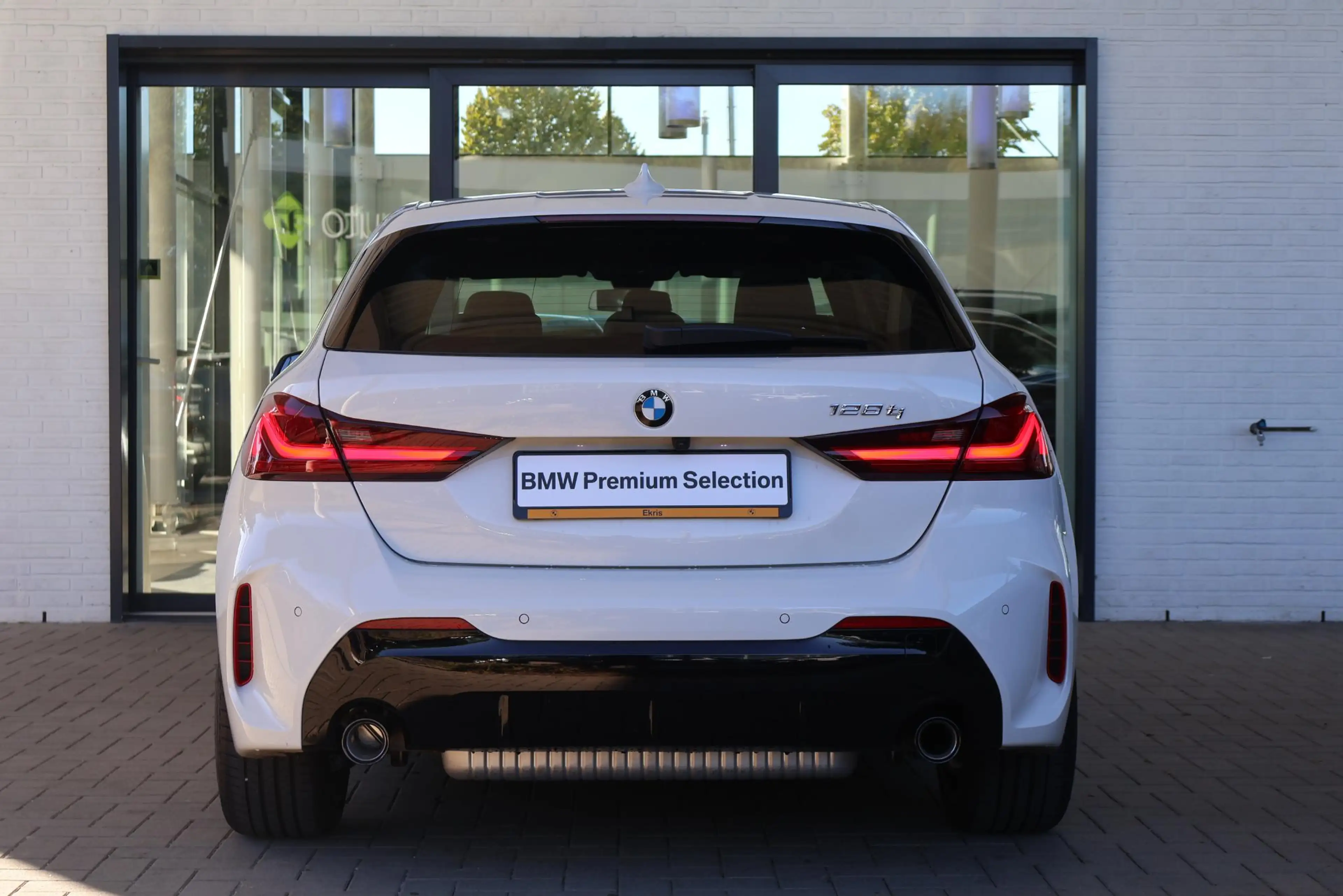 BMW 128 1-serie 128ti High Executive Edition | M Sport | P — photo 4