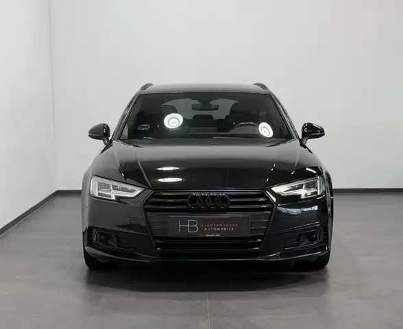 Audi A4 view 2