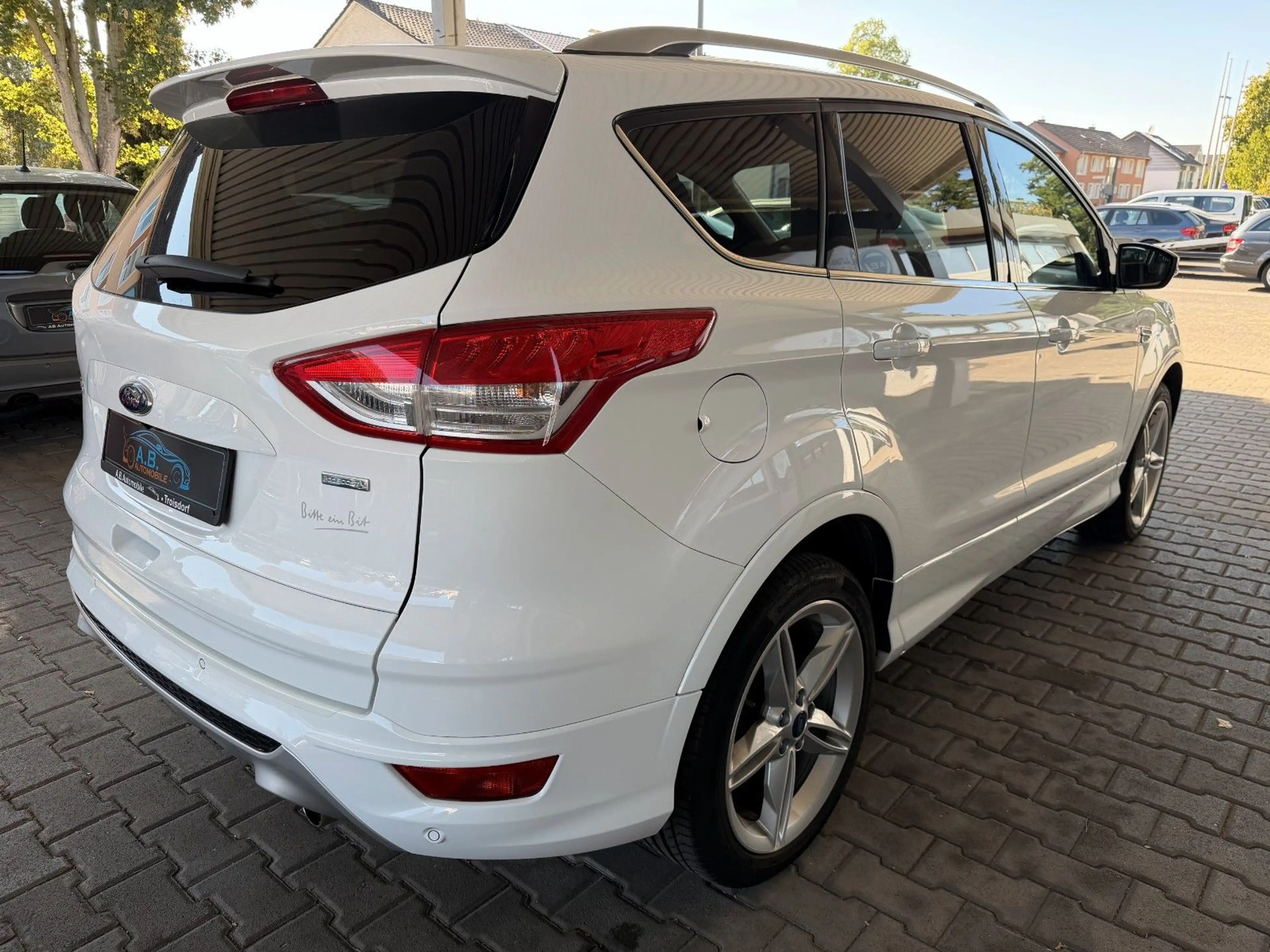Ford Kuga Individual — photo 5