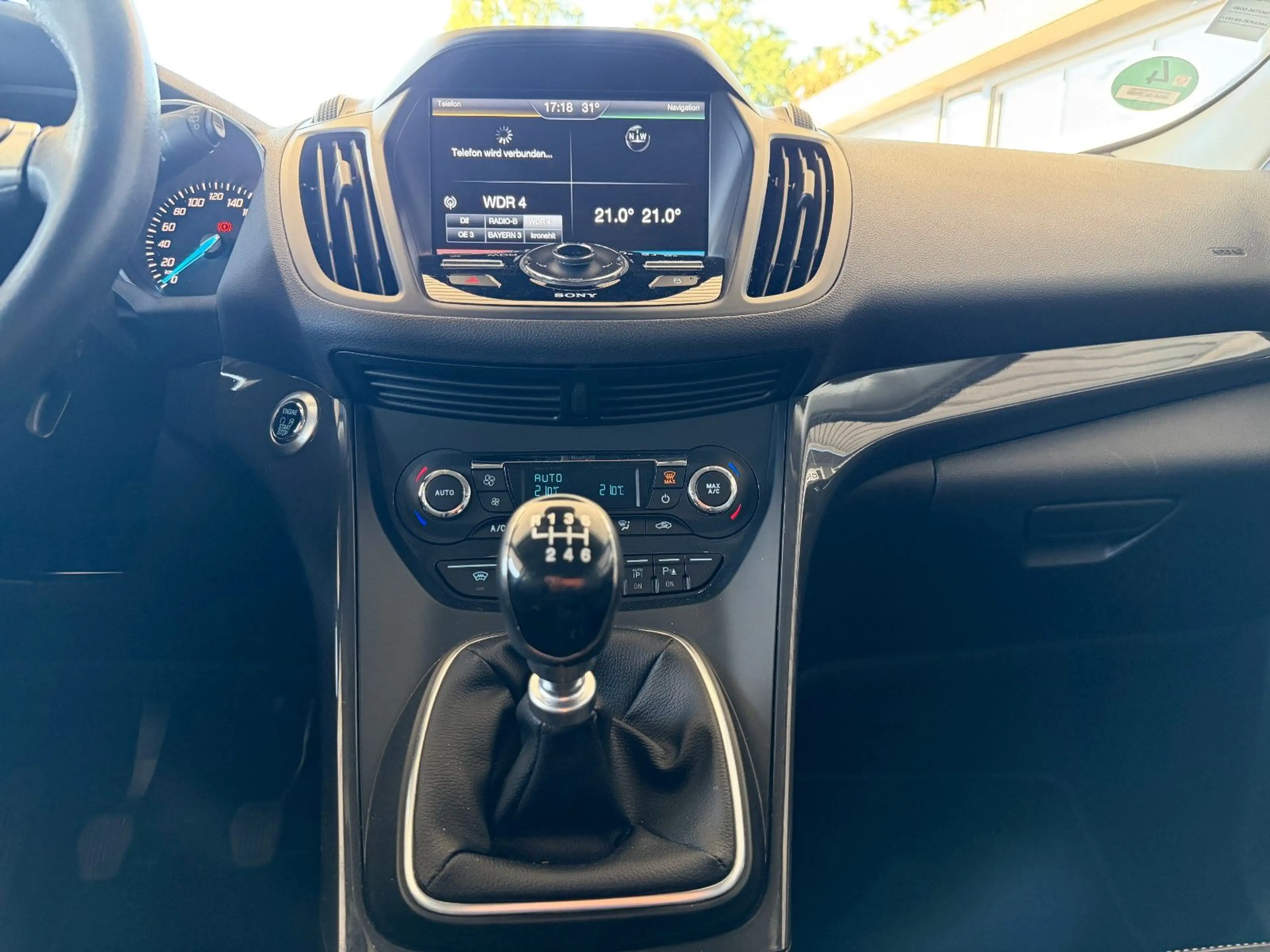 Ford Kuga Individual — photo 15