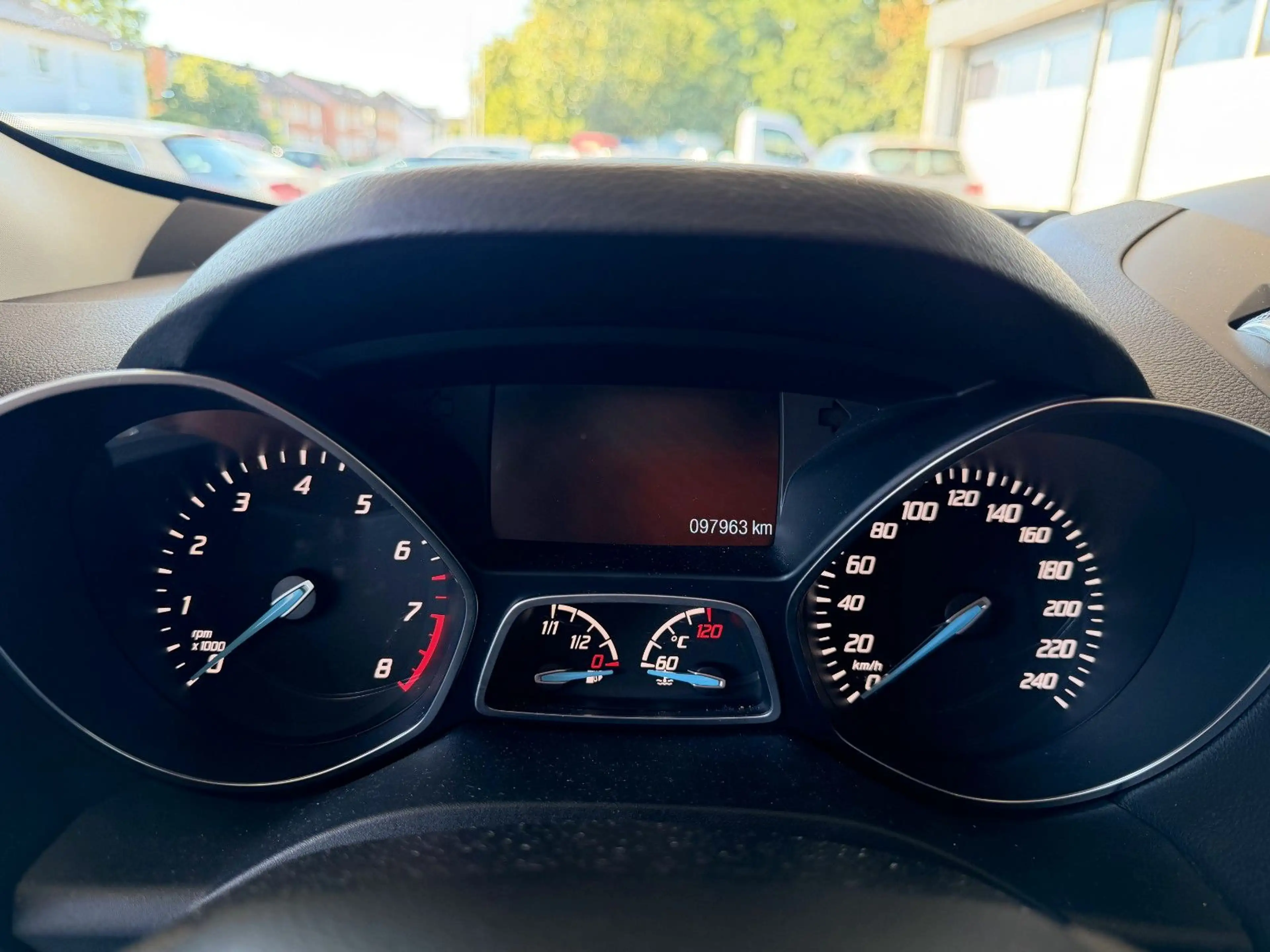 Ford Kuga Individual — photo 12