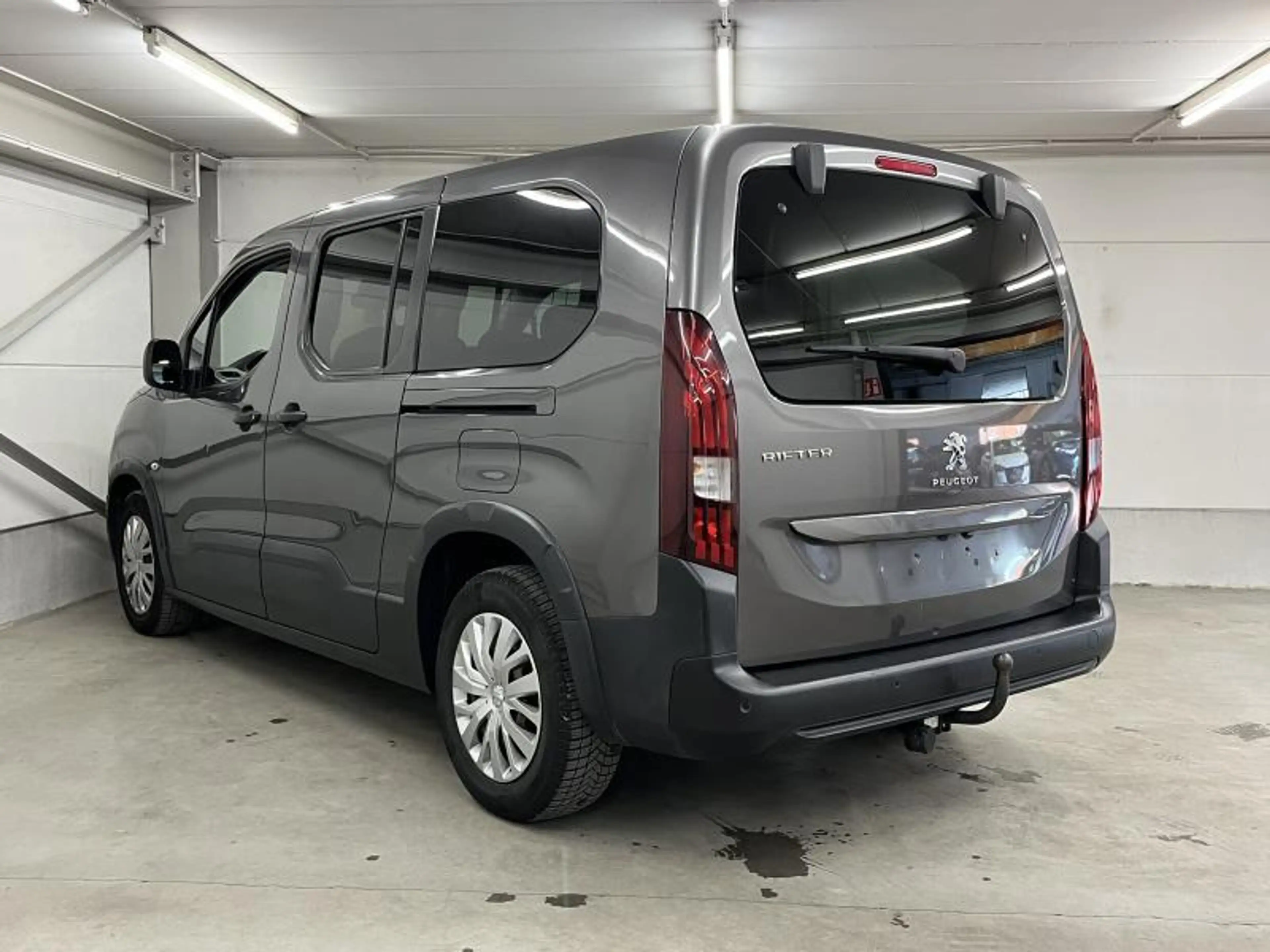Peugeot Rifter 1.2i 110cv 5 Places Navi/Clim/Cruise/Cam — photo 6