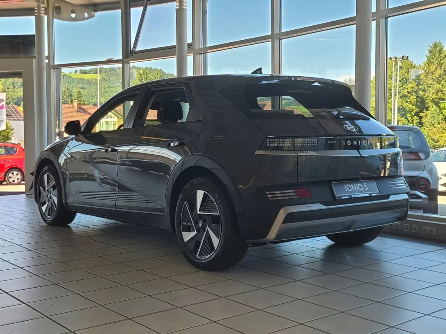 Hyundai IONIQ 5 GO 84kWh 2WD i5g51-OO1 Grau - 2