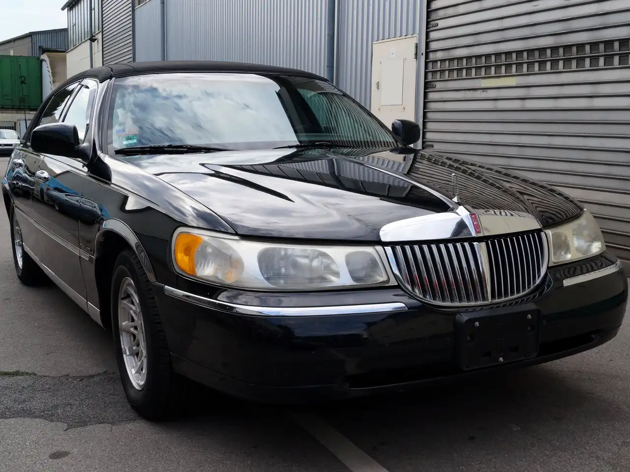 Lincoln Town Car