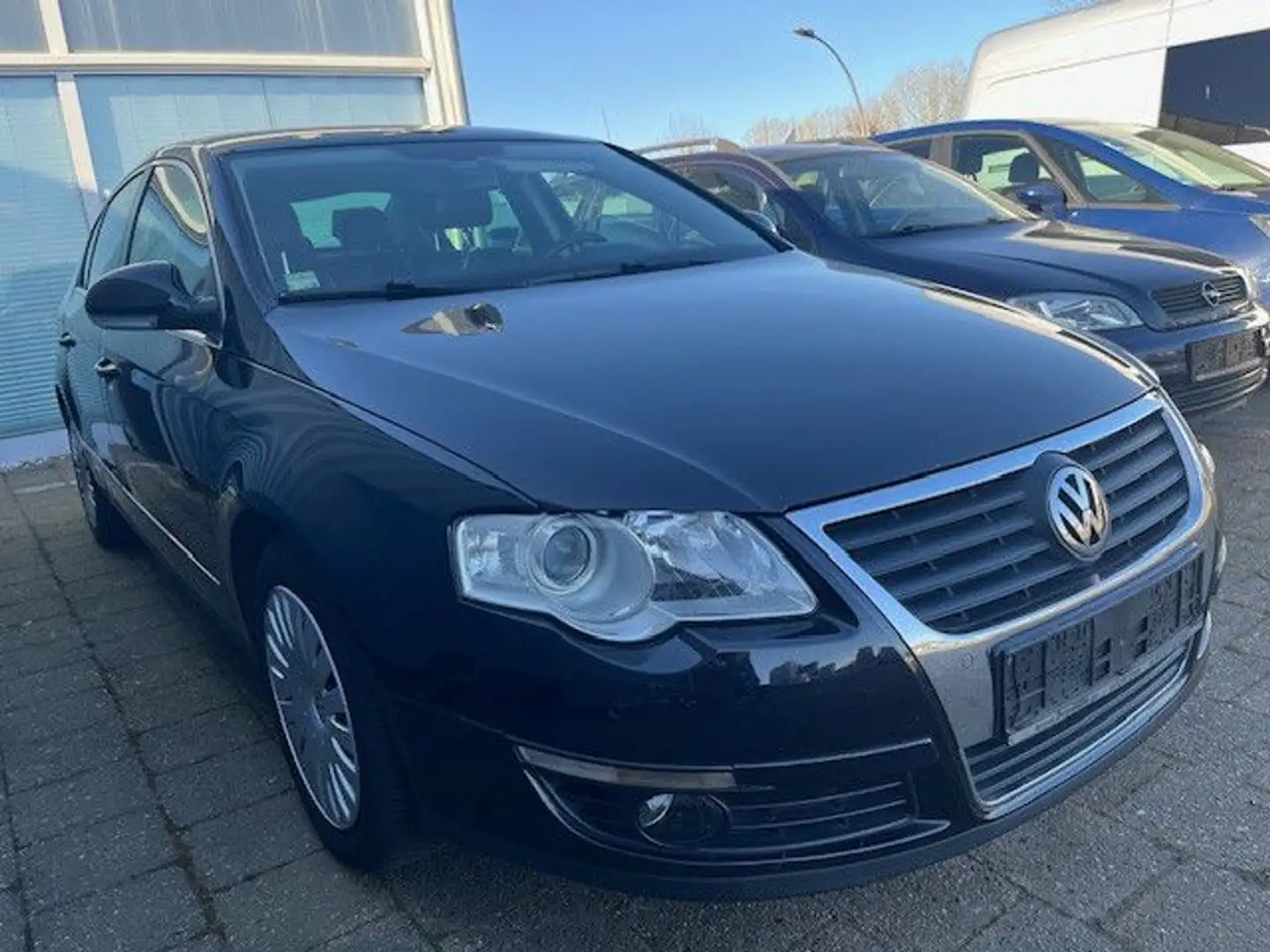 Volkswagen Passat Lim. 1.9 TDI  Comfortline Leder AHK Noir - 1