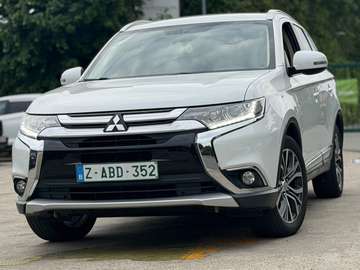 Benzine 2.0i 2WD Intense-7pl-Full option-Automaa