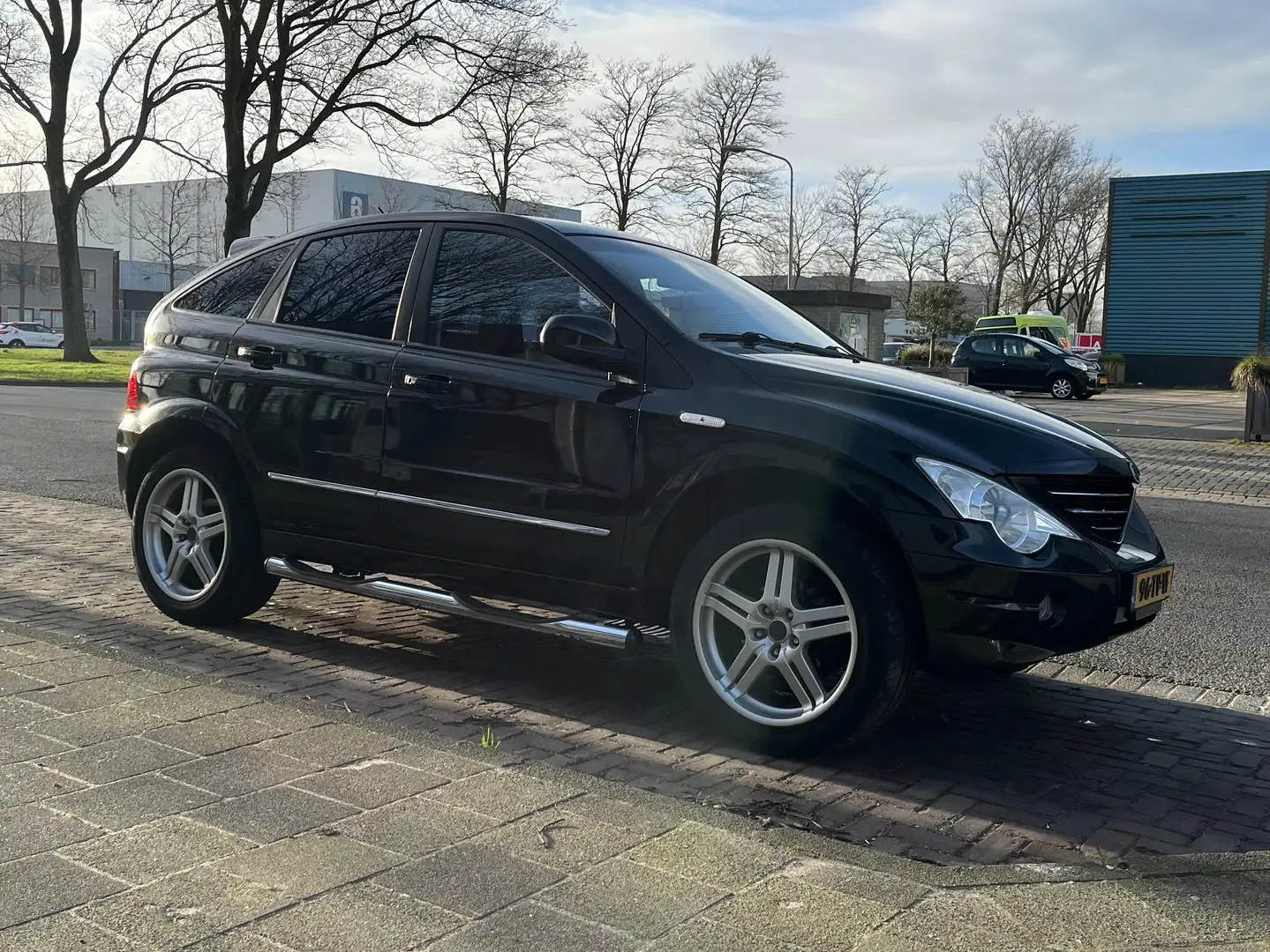 SsangYong Actyon Actyon A 230 4WD Mercedes Motor Schwarz - 1