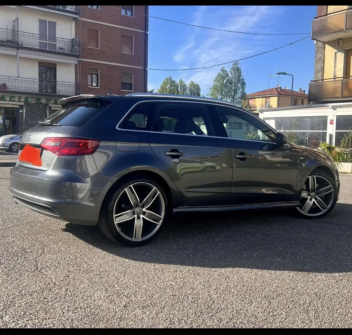Audi A3 2.0 tdi aut S-line 150cv - 1