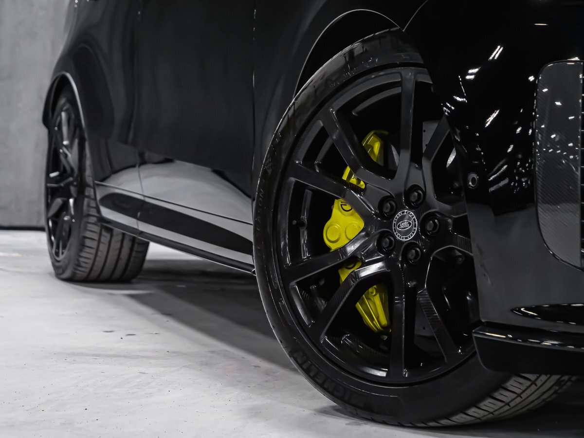 2024 Land Rover Range Rover Sport EDITION ONE SV Carbon wheels/carbon ceramic brakes thumb 8