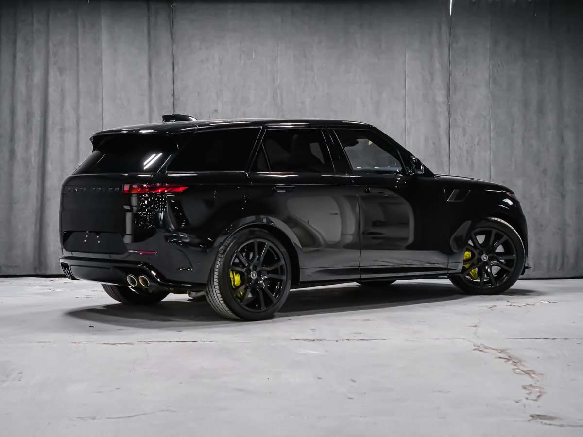 2024 Land Rover Range Rover Sport EDITION ONE SV Carbon wheels/carbon ceramic brakes alt 4