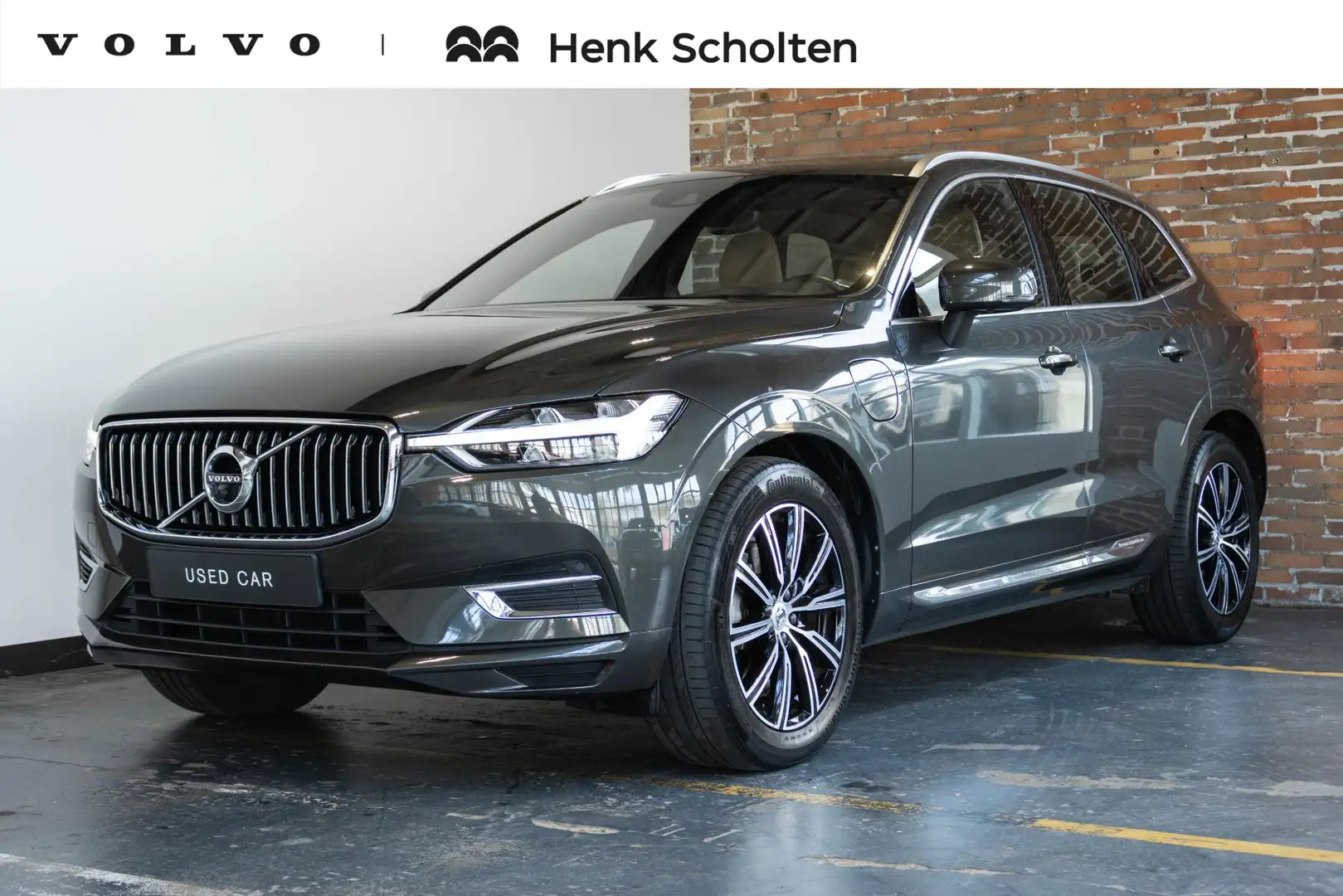 Volvo XC60 T8 Twin Engine AWD Inscription | Luchtvering | Hea Gris - 1
