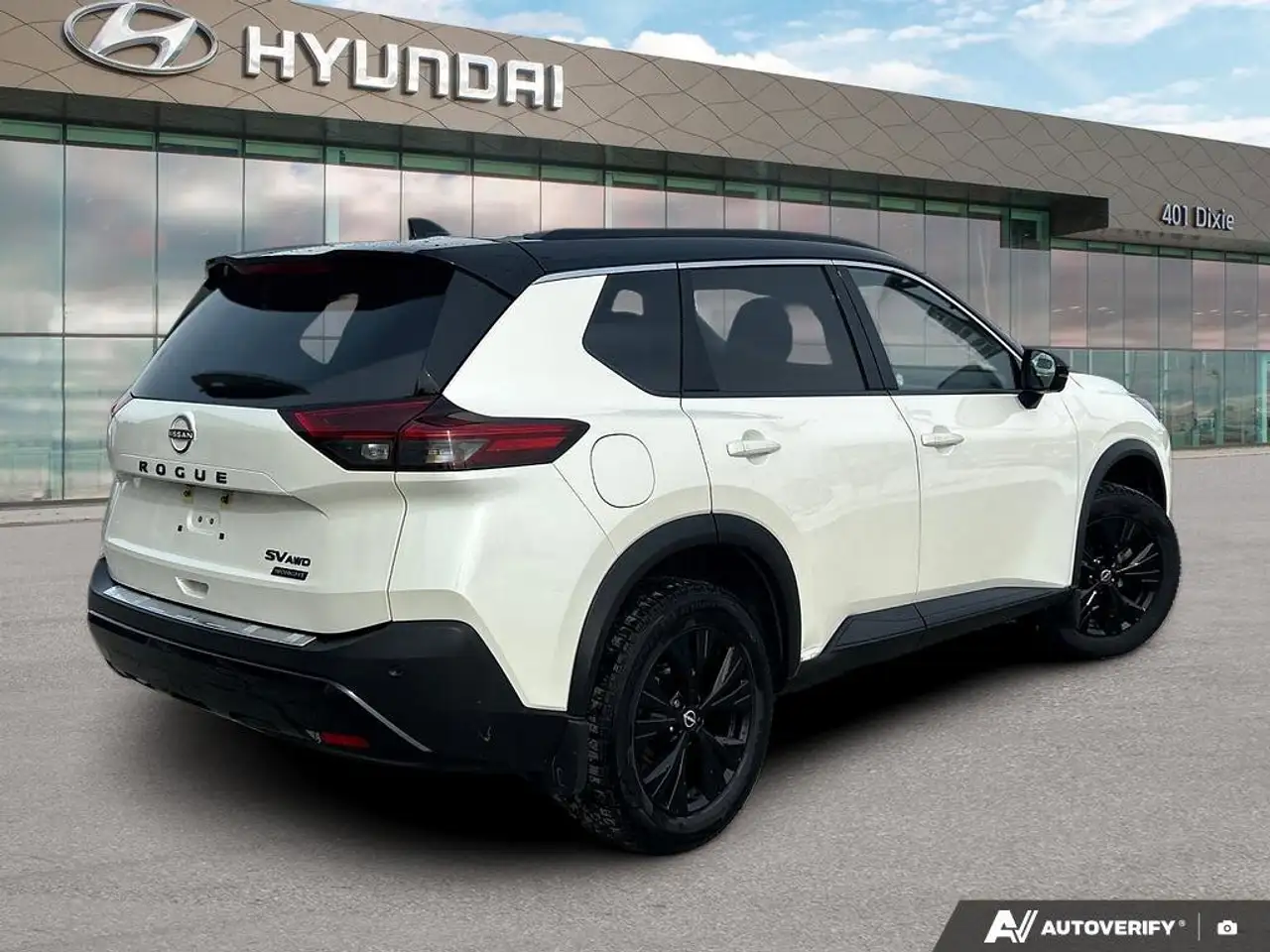 Nissan Rogue снимка Nissan Rogue
