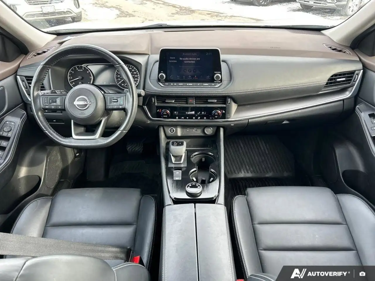 Nissan Rogue снимка Nissan Rogue