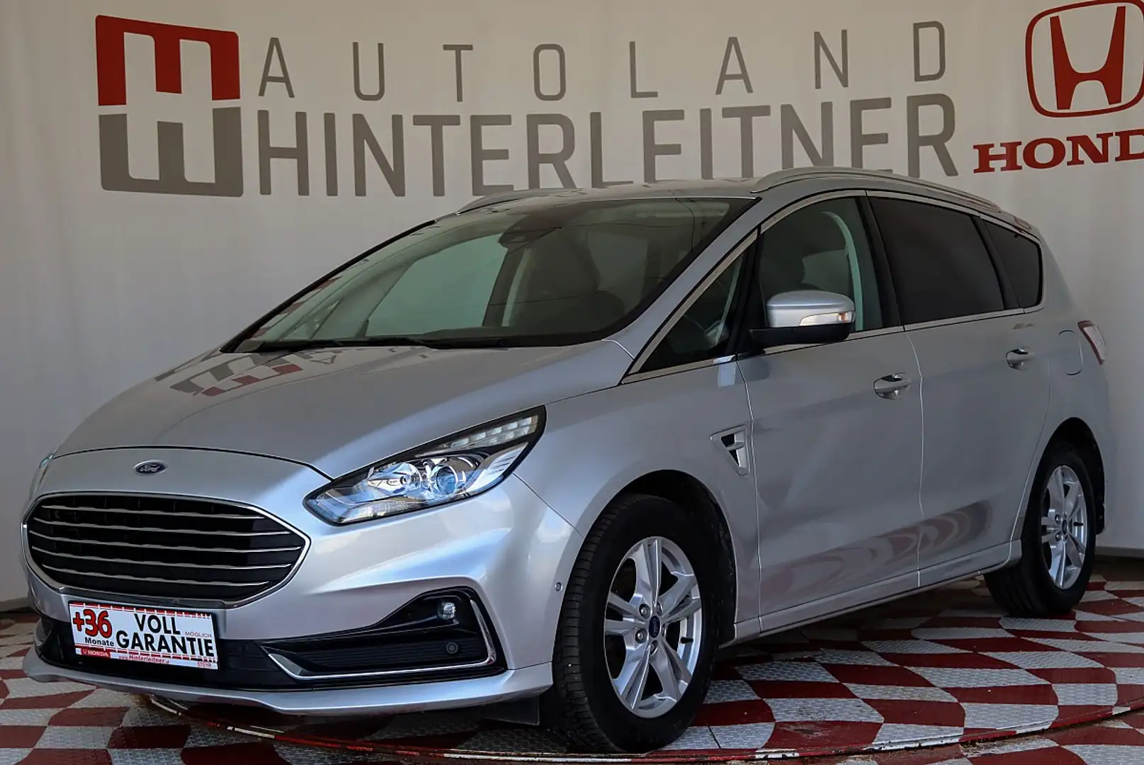 Ford S-Max S-MAX Titanium 2.0 TDCI NAVI WINTERPAKET Silber - 1